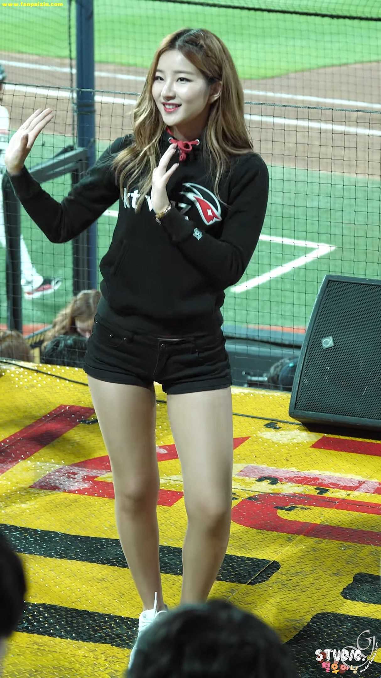 Ůţɣ-FANCAM<strong><font color='red'>[7P]</font></strong>[32-37][170418] [KT][KCK KCK]6ϼŮŷ(4)