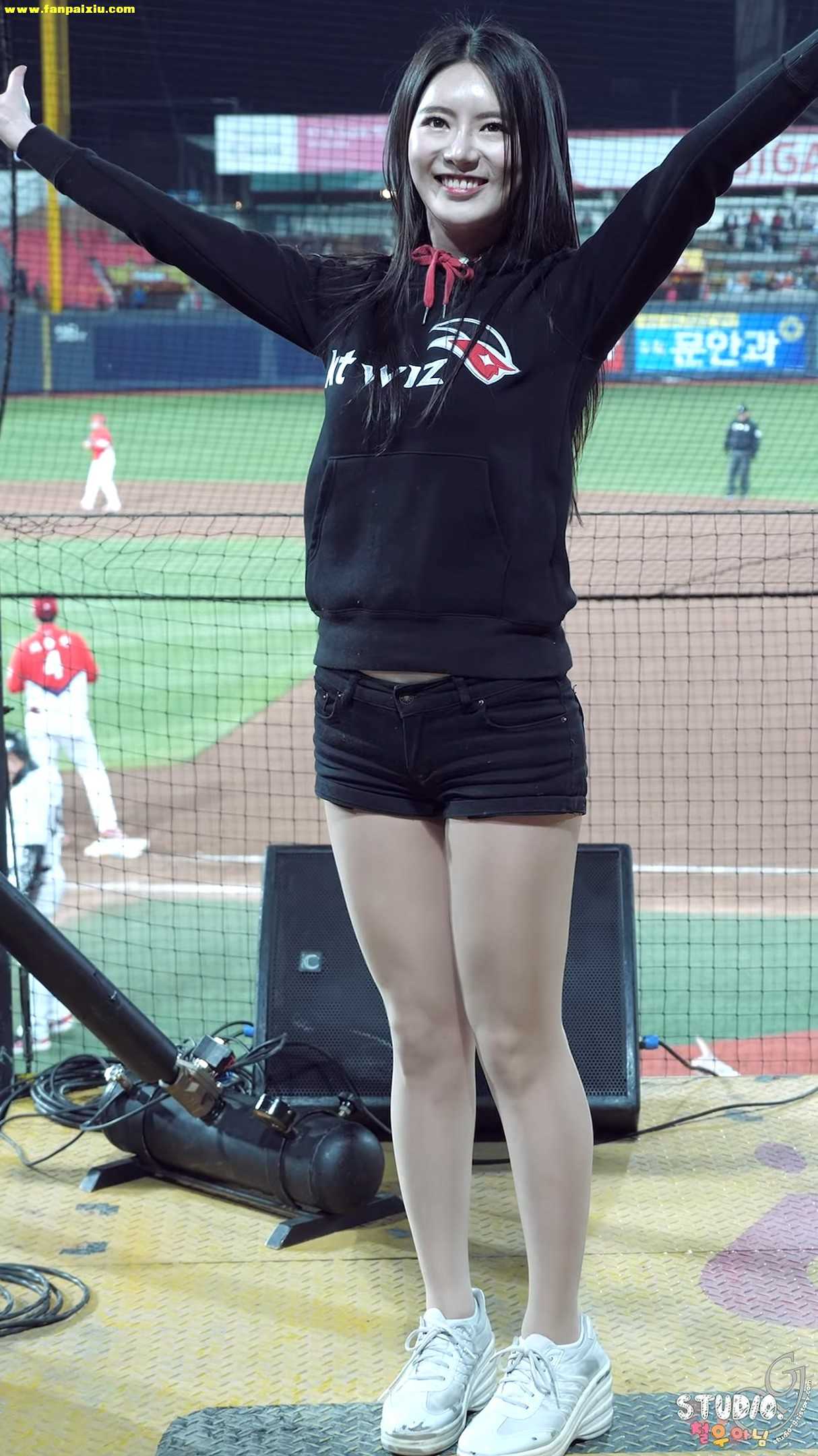 Ůţɣ-FANCAM<strong><font color='red'>[6P]</font></strong>[48][170420] [KT]Ůŷ(5)