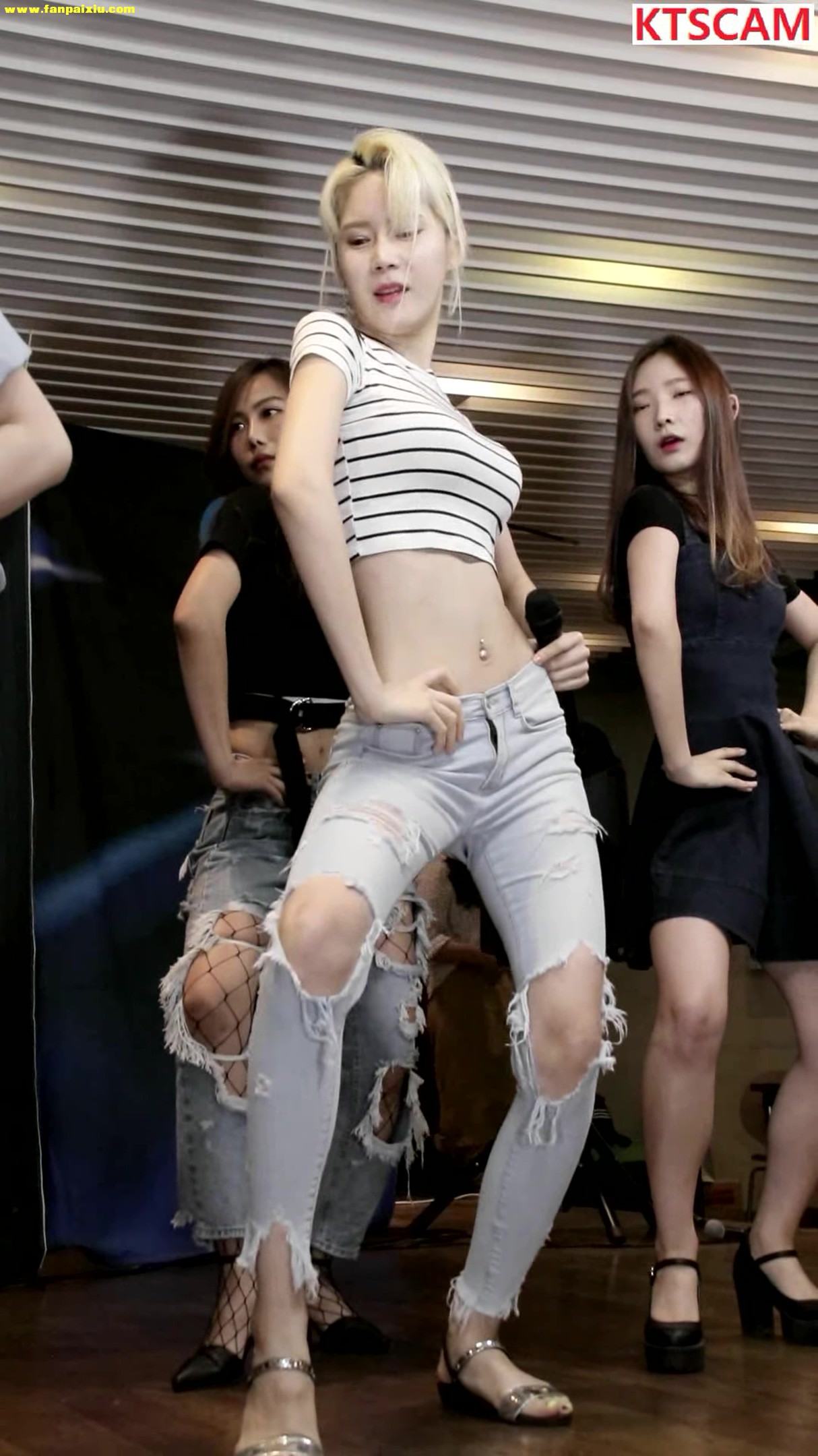 Ůţɣ-FANCAM<strong><font color='red'>[9P]</font></strong>[.276-277][170608][IF I Love You]Ůŷ(9)