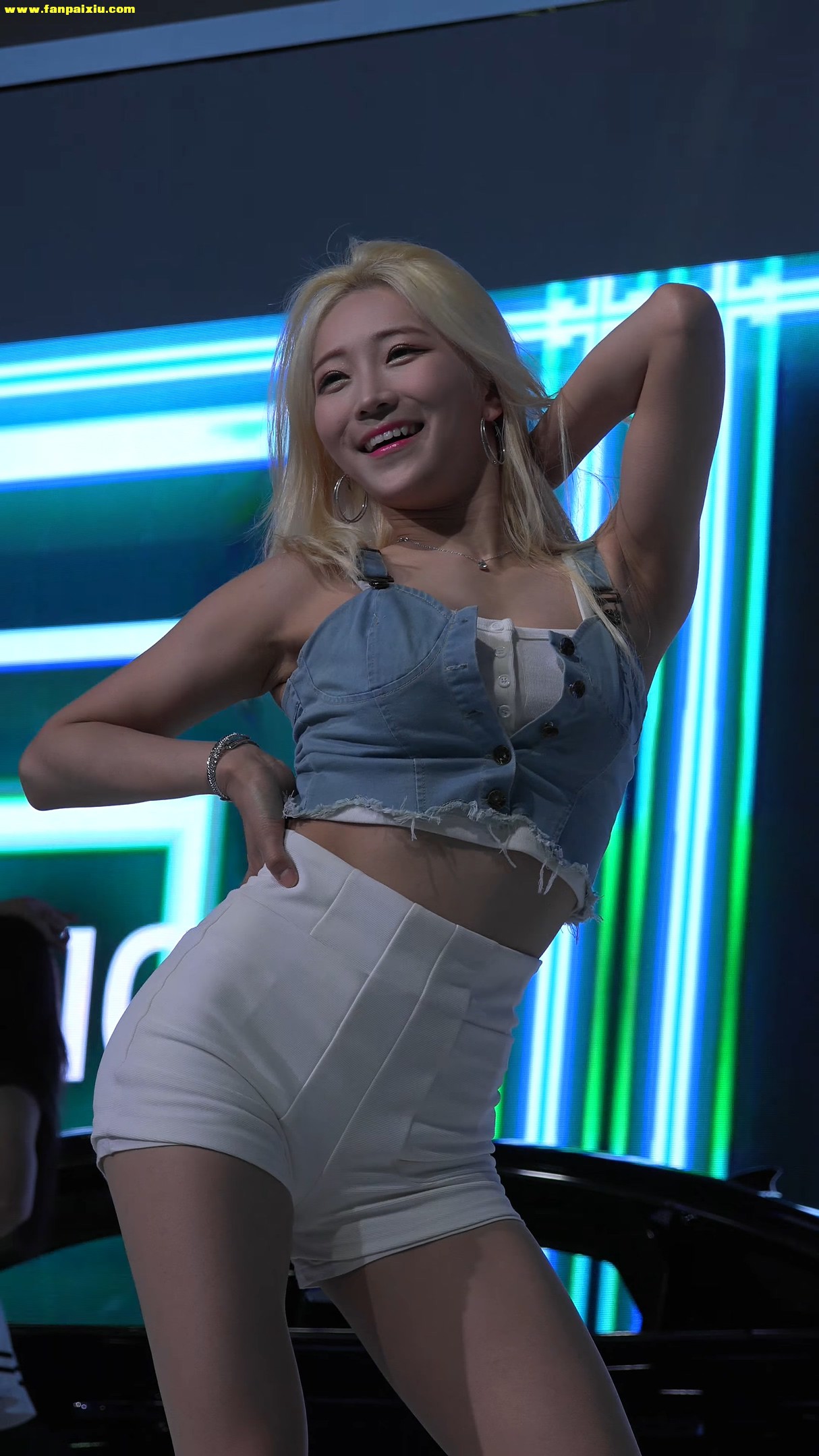 Ůţɣ-FANCAM<strong><font color='red'>[11P]</font></strong>[.321-323][170402][LUX][Bang Bang][4K][ԭ]Ůŷ(4)
