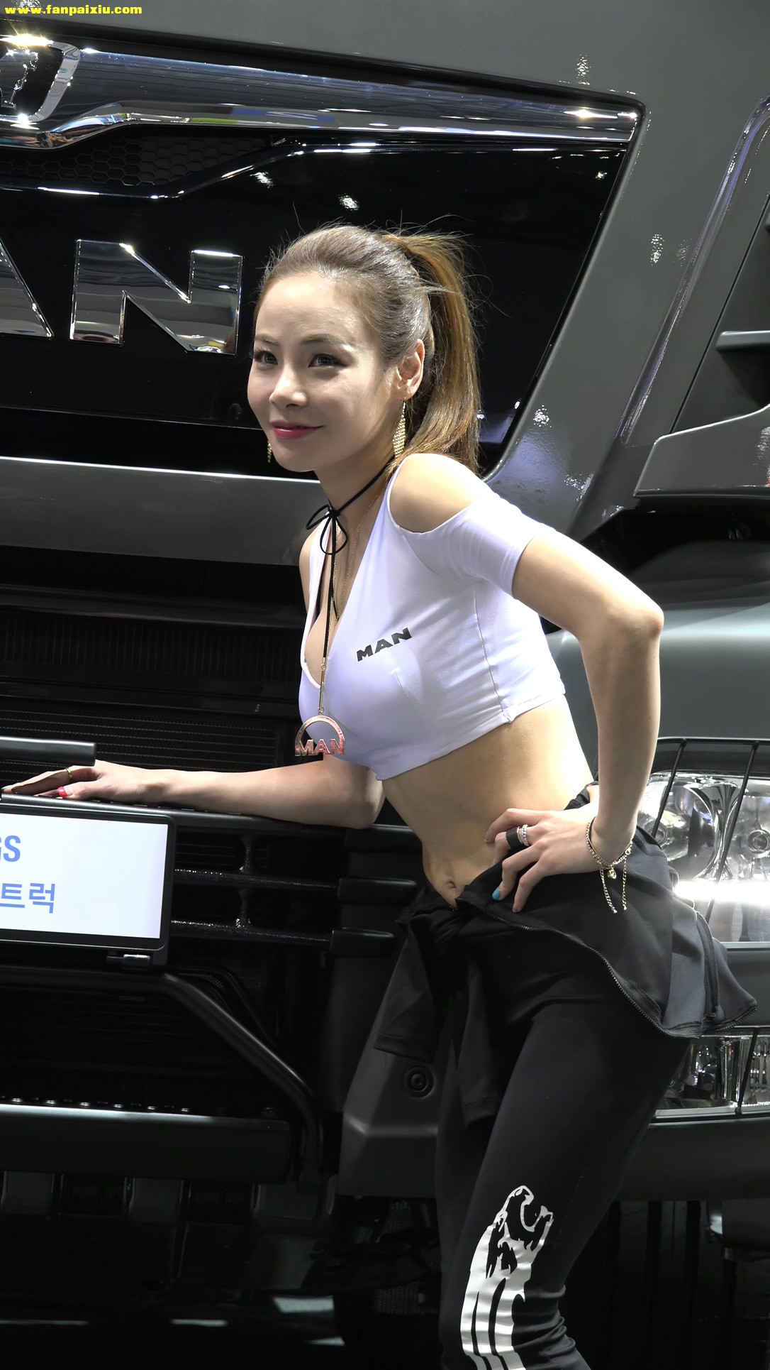 ģأɣ-FANCAM<strong><font color='red'>[4P]</font></strong>[.356][170402][KINTEXչPEUGEOTģ][4K][ԭ]Ůŷ(2)