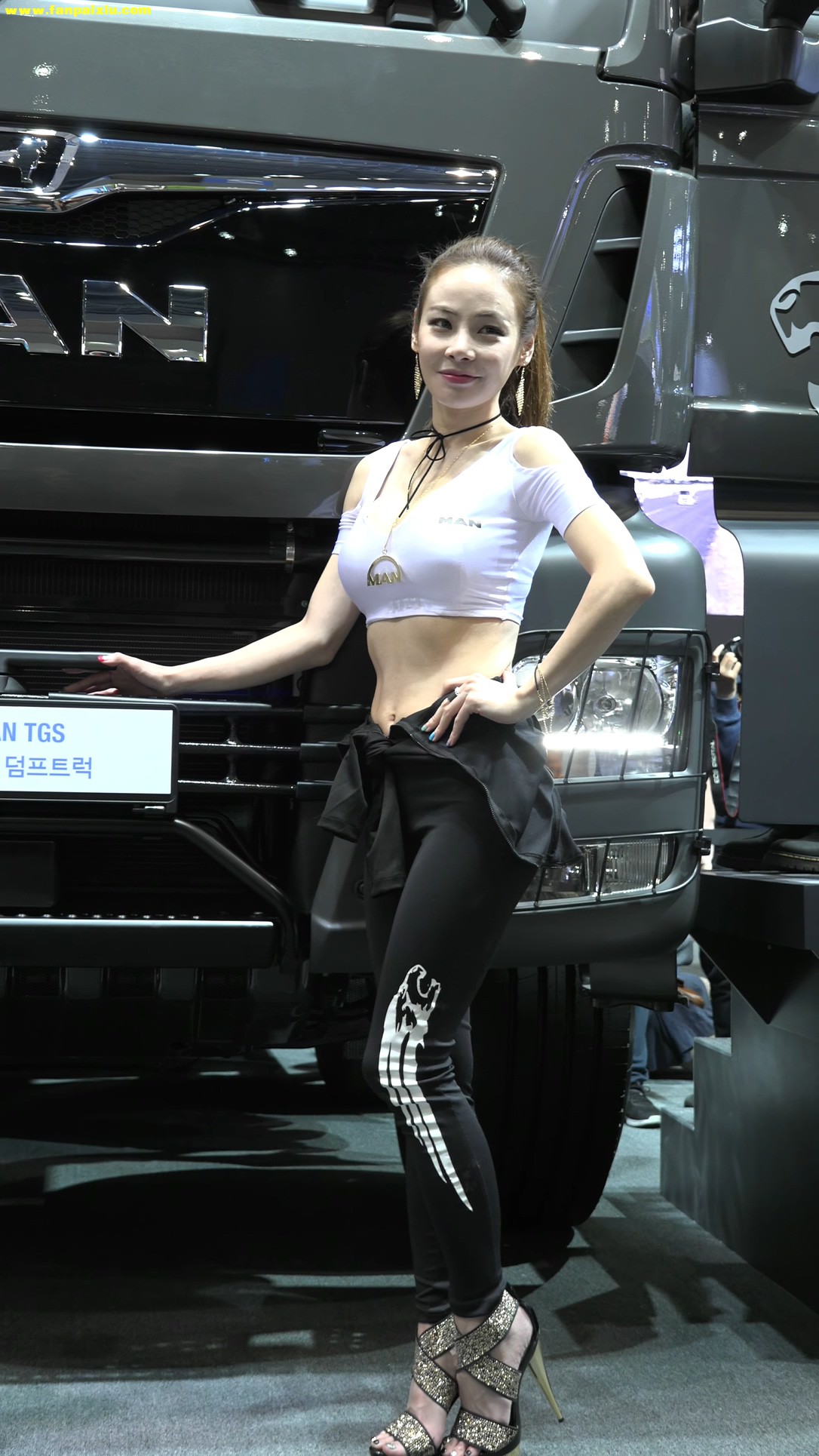 ģأɣ-FANCAM<strong><font color='red'>[4P]</font></strong>[.356][170402][KINTEXչPEUGEOTģ][4K][ԭ]Ůŷ(3)