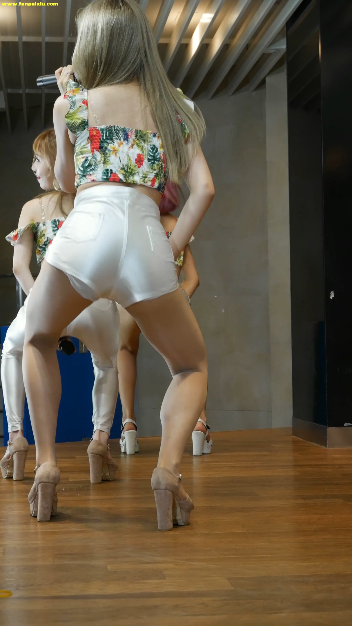 Ůţɣ-FANCAM<strong><font color='red'>[25P]</font></strong>[.419-436][170601][LUX][beautiful life][4K][ԭ]Ůŷ(15)