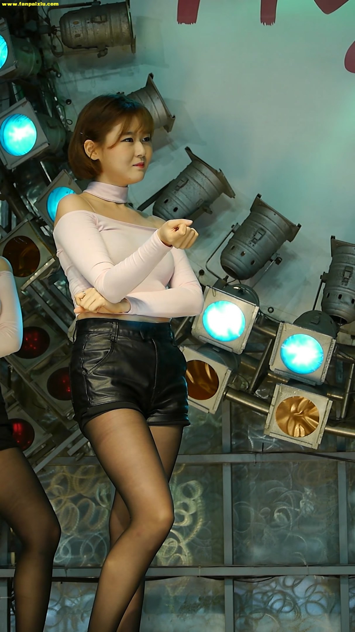 Ůţɣ-FANCAM<strong><font color='red'>[4P]</font></strong>[.442][170311][CLAWSOME][ԭ]Ůŷ(3)
