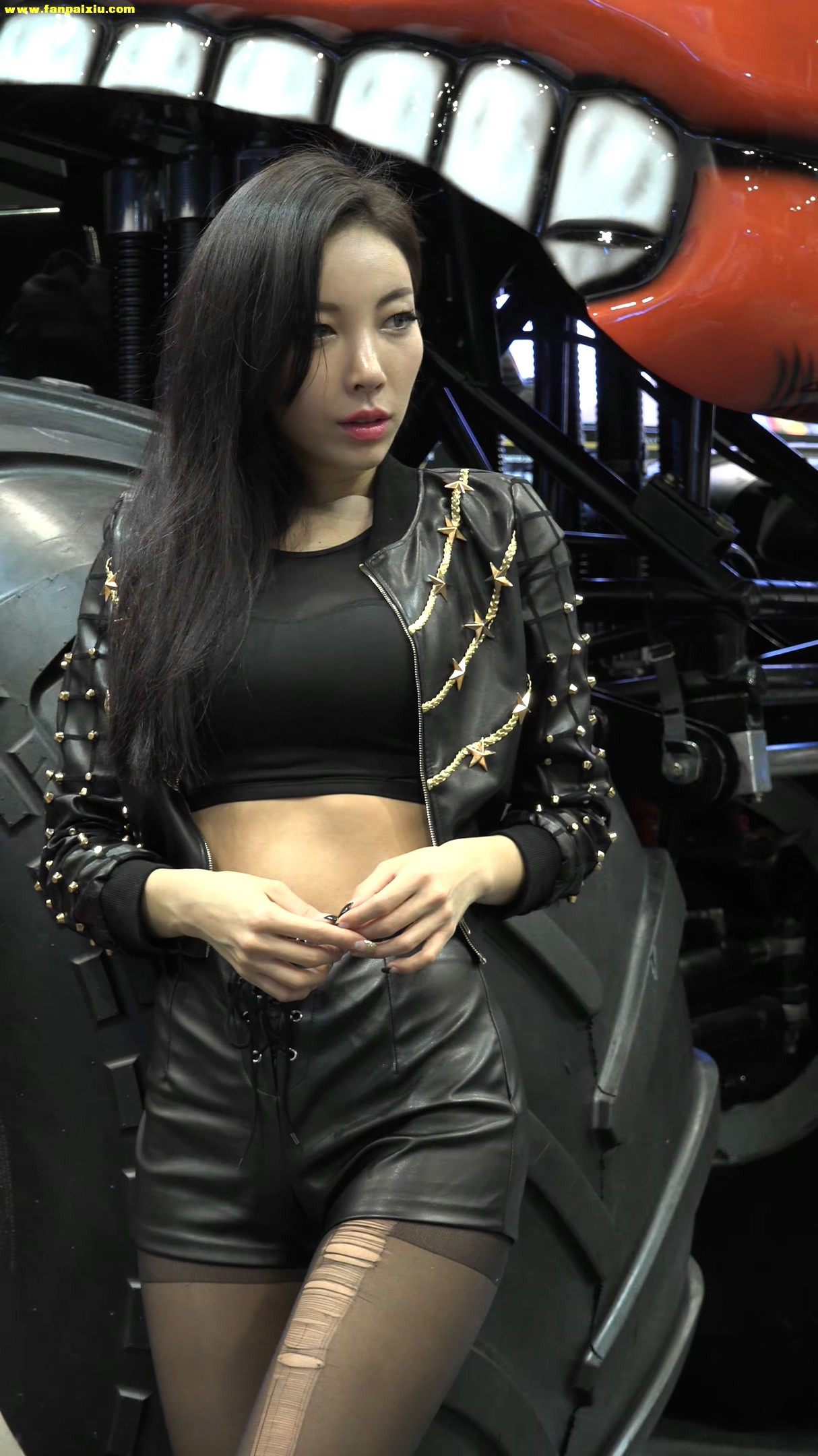 ģأɣ-FANCAM<strong><font color='red'>[4P]</font></strong>[.480][170402][KINTEX-2017 Seoul Motor Show üĿ][4K][ԭ]Ůŷ(3)