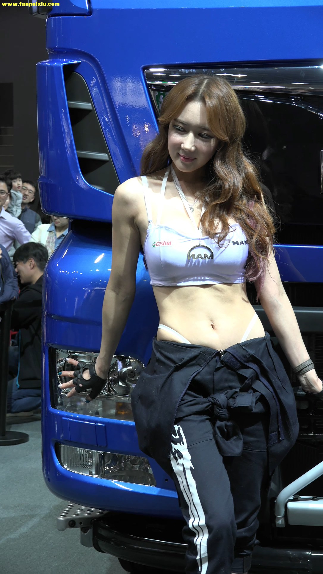 ģأɣ-FANCAM<strong><font color='red'>[5P]</font></strong>[.502][170402][KINTEX-2017 Seoul Motor Show][4K][ԭ]Ůŷ(4)