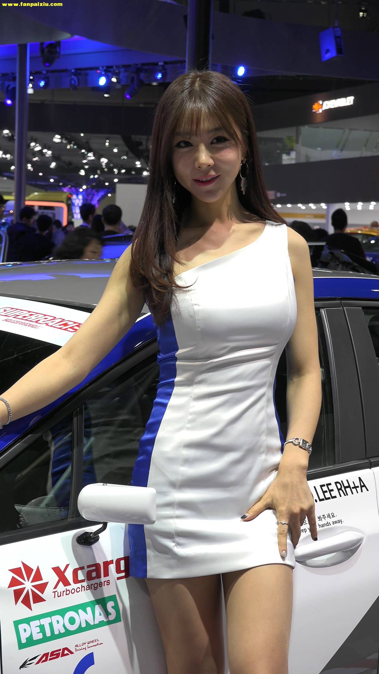 ģأɣ-FANCAM<strong><font color='red'>[4P]</font></strong>[.506][170402][KINTEX-2017 Seoul Motor Show SƷ][4K][ԭ]Ůŷ(2)