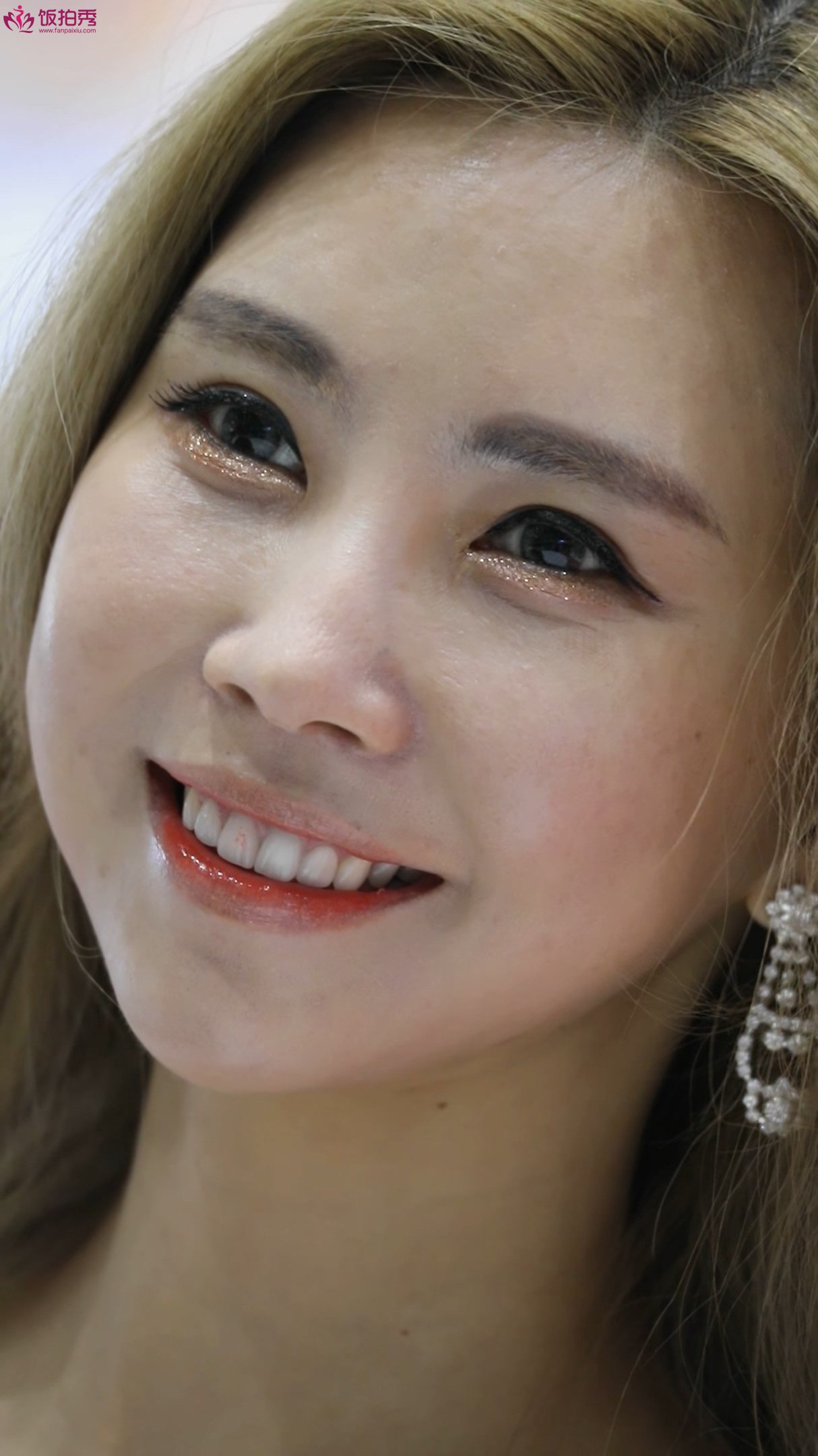 ģأɣ-FANCAM<strong><font color='red'>[6P]</font></strong>[.673][170716][2017 SEOUL AUTO SALON][ԭ]Ůŷ(3)