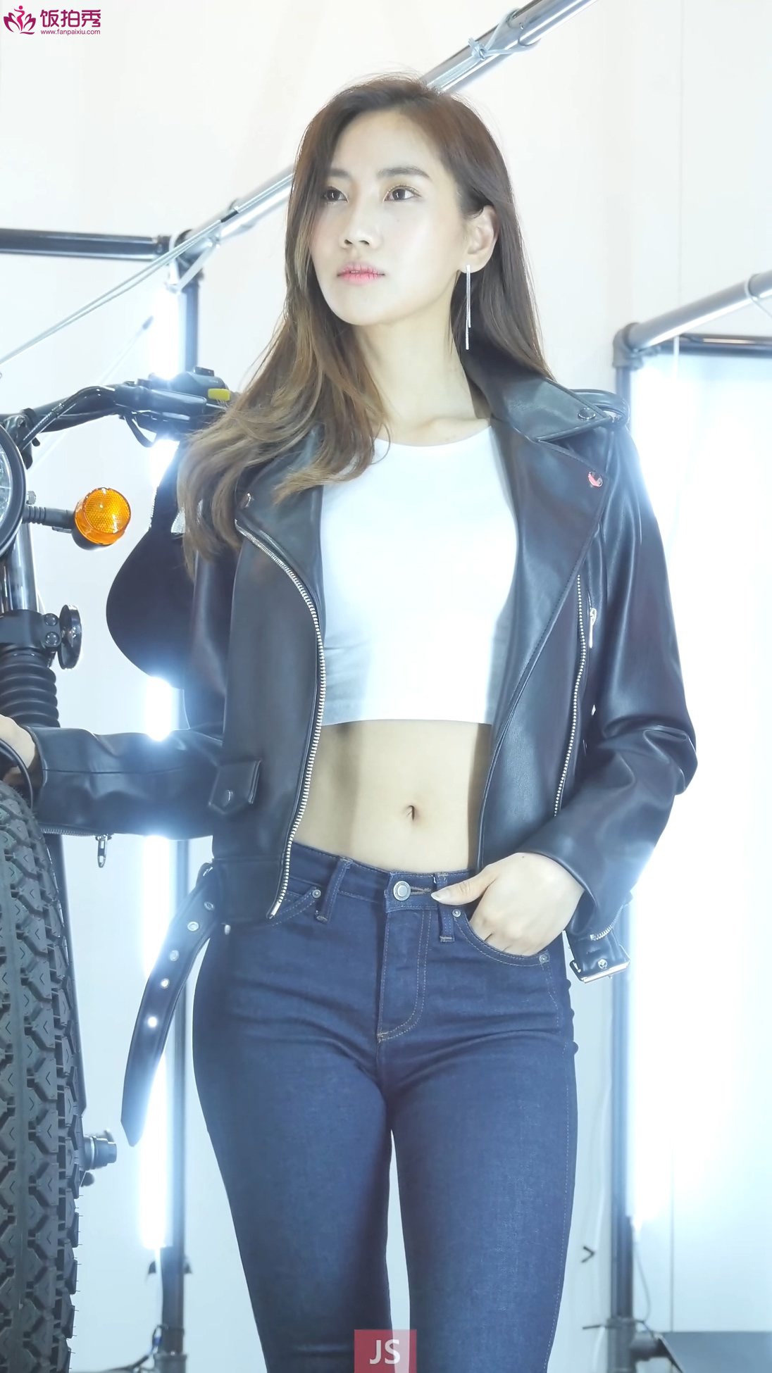 ģأɣ-FANCAM<strong><font color='red'>[4P]</font></strong>[.2370][180415][SEOULMOTORCYCLESHOW][4K]Ůŷ(1)