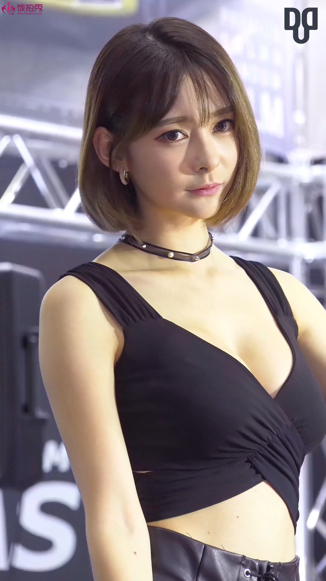 ģأɣ-FANCAM<strong><font color='red'>[17P]</font></strong>[.2401-2403][180719][SeoulAutoSalonֵе㴿][4K]Ůŷ(7)