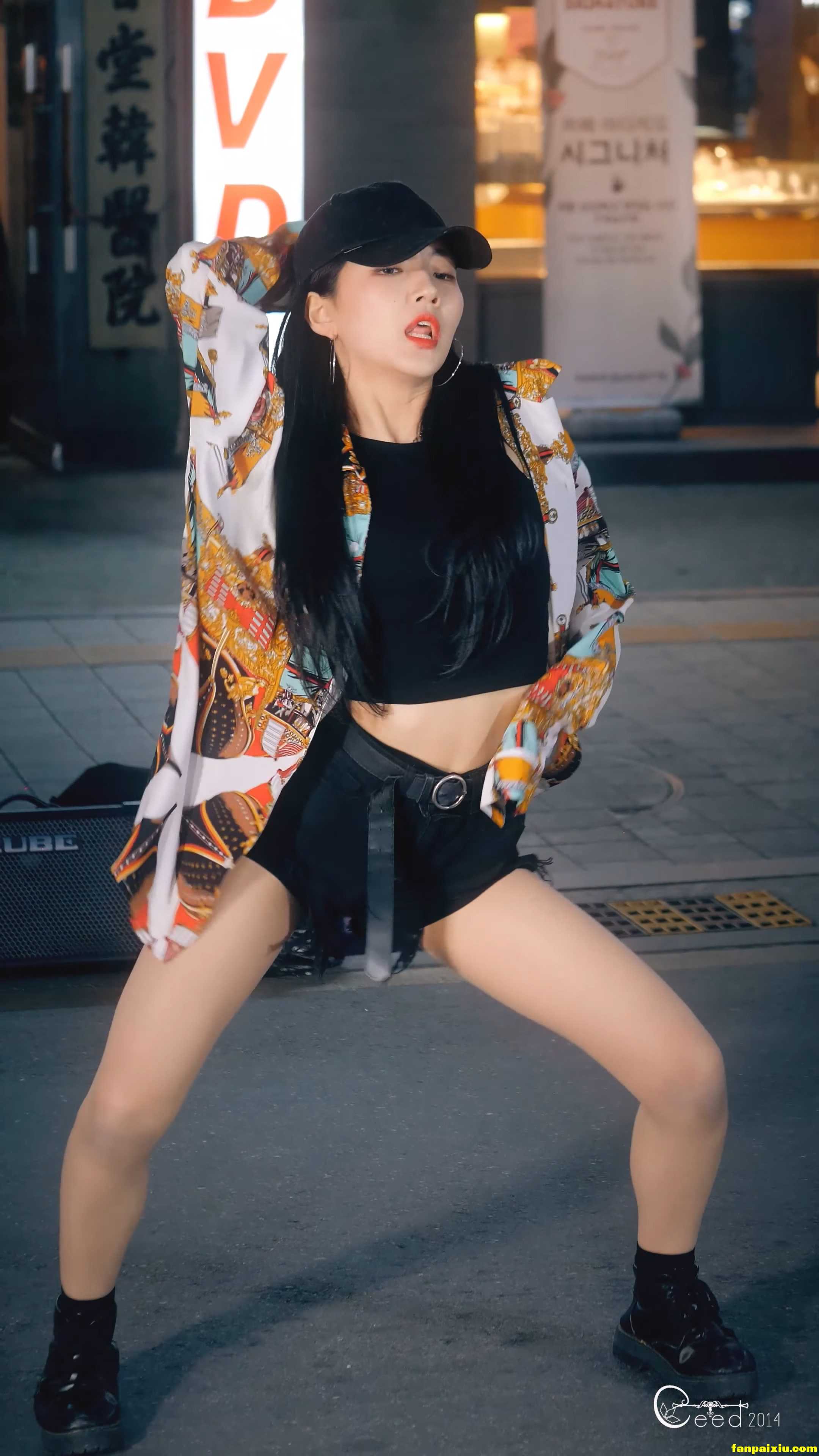 Ůţɣ-FANCAM<strong><font color='red'>[4P]</font></strong>[.3409][190407][Mut][Swalla][4K]Ůŷ(4)