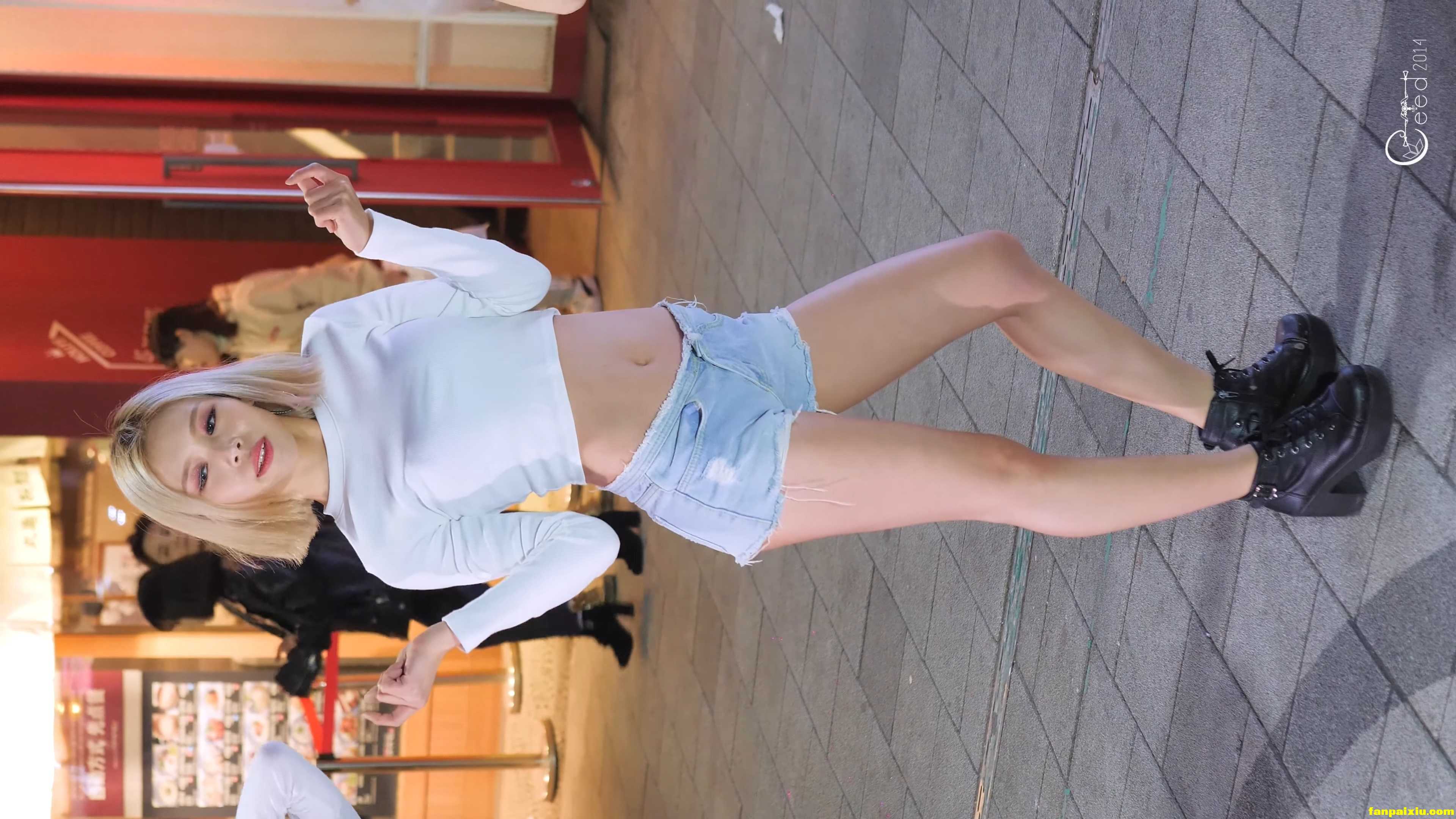 Ůţɣ-FANCAM<strong><font color='red'>[4P]</font></strong>[.3410-11][190412][Signature][4K]Ůŷ(1)