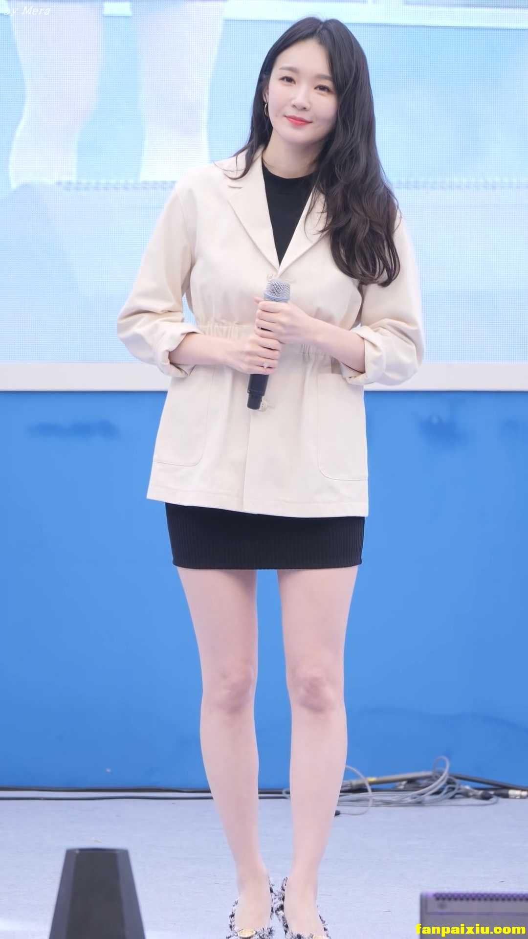 Ůţɣ-FANCAM<strong><font color='red'>[3P]</font></strong>[.3412][190412][DaVichi][4K]Ůŷ(2)