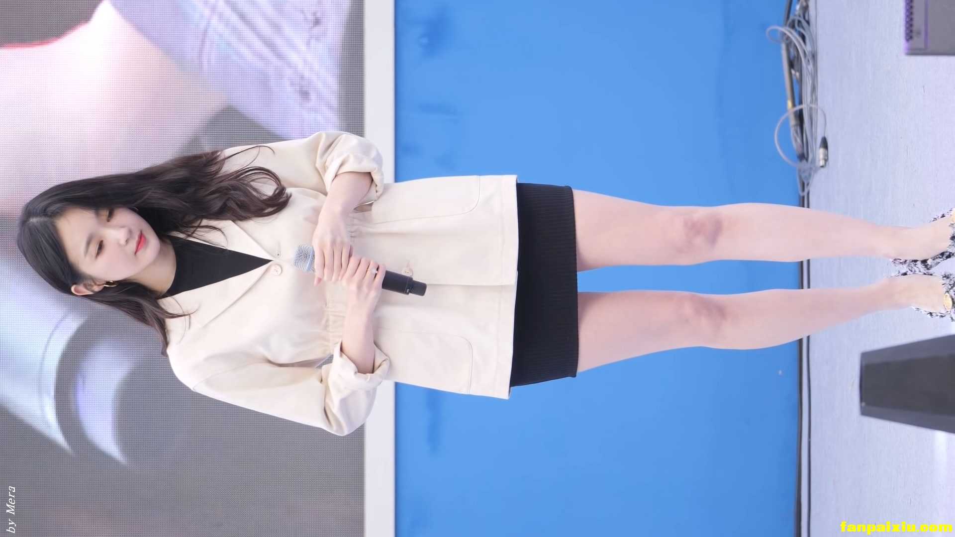 Ůţɣ-FANCAM<strong><font color='red'>[3P]</font></strong>[.3412][190412][DaVichi][4K]Ůŷ(1)