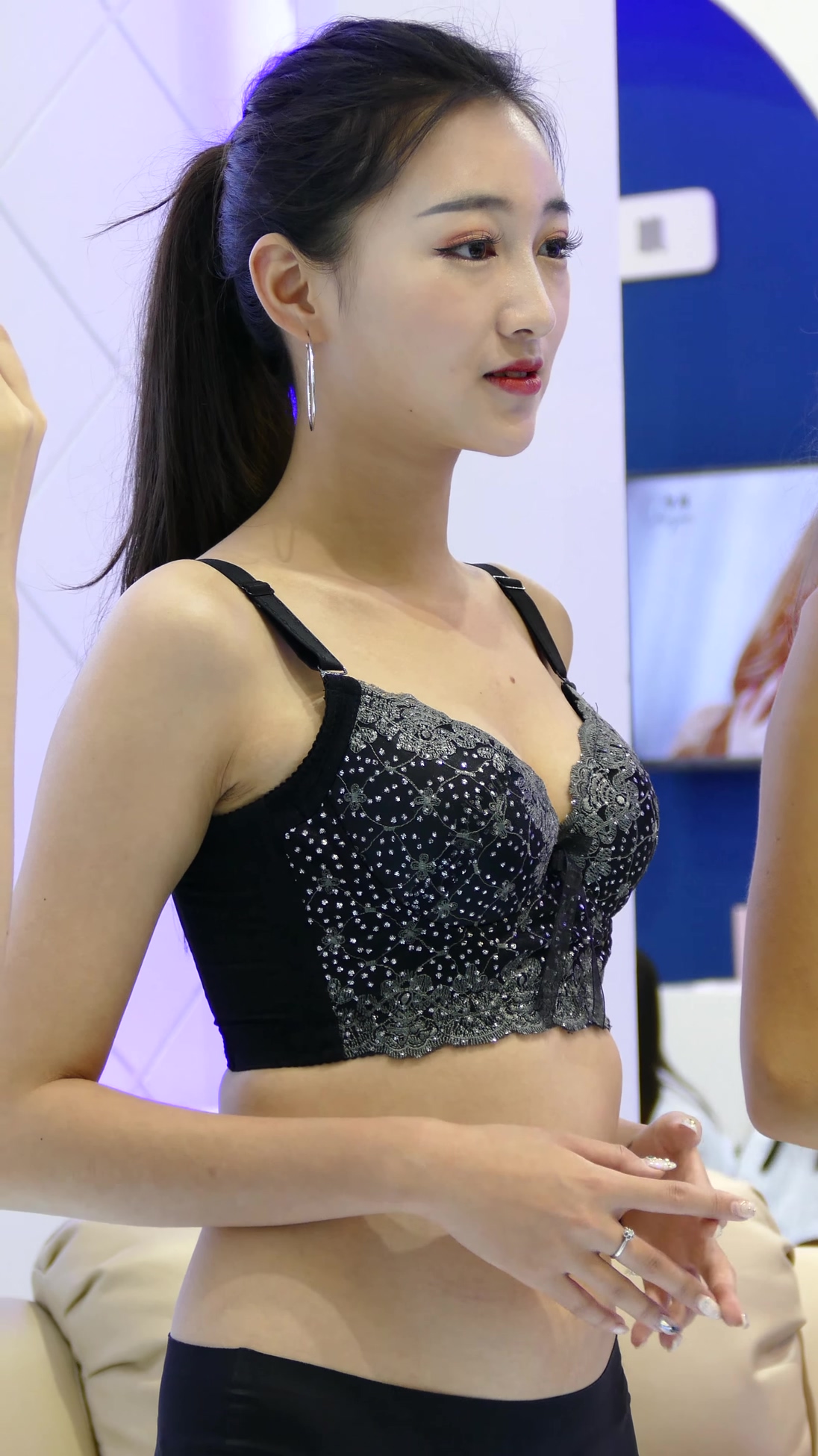 ģأɣ-FANCAM<strong><font color='red'>[3P]</font></strong>[.3645][190508][SڼС][ԭ4K]Ůŷ(3)