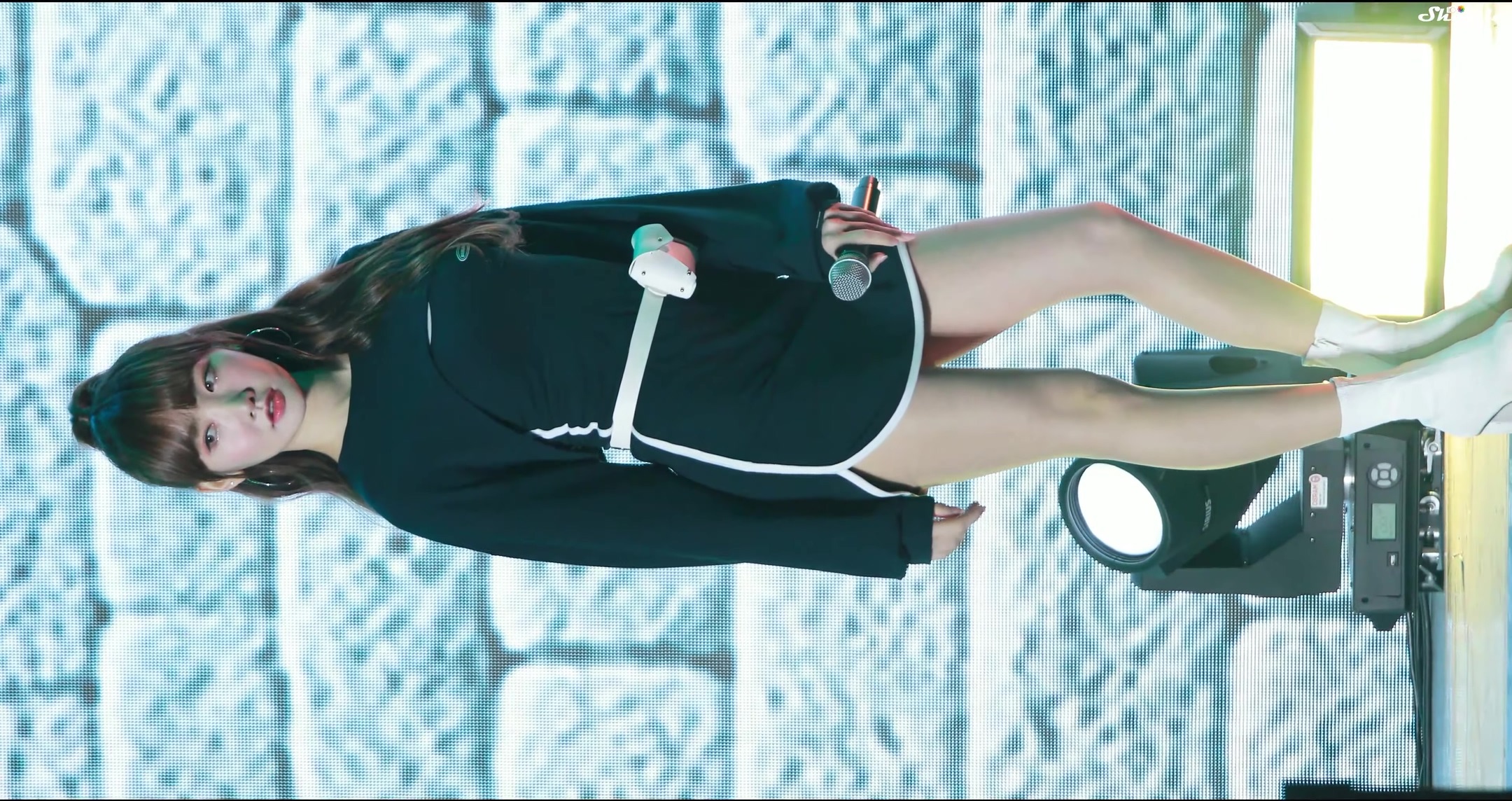 Ůţɣ-FANCAM<strong><font color='red'>[4P]</font></strong>[.3654-56][190510][We Girls][Euna][4K][Satellites]Ůŷ(1)