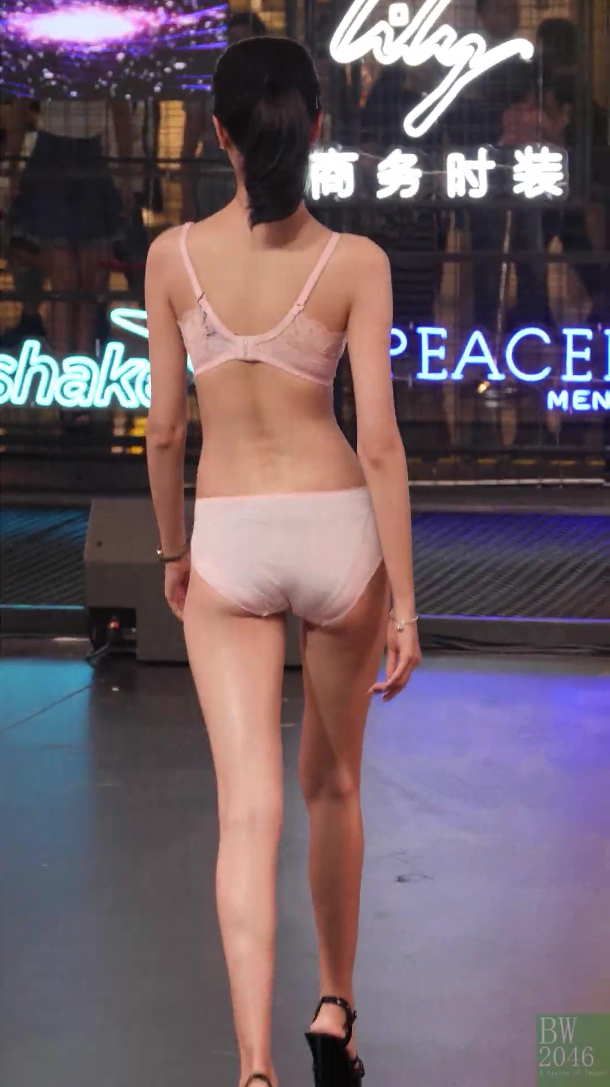 ģأɣ-FANCAM<strong><font color='red'>[6P]</font></strong>[.3689][190516][ Embry Form][1080P]Ůŷ(3)