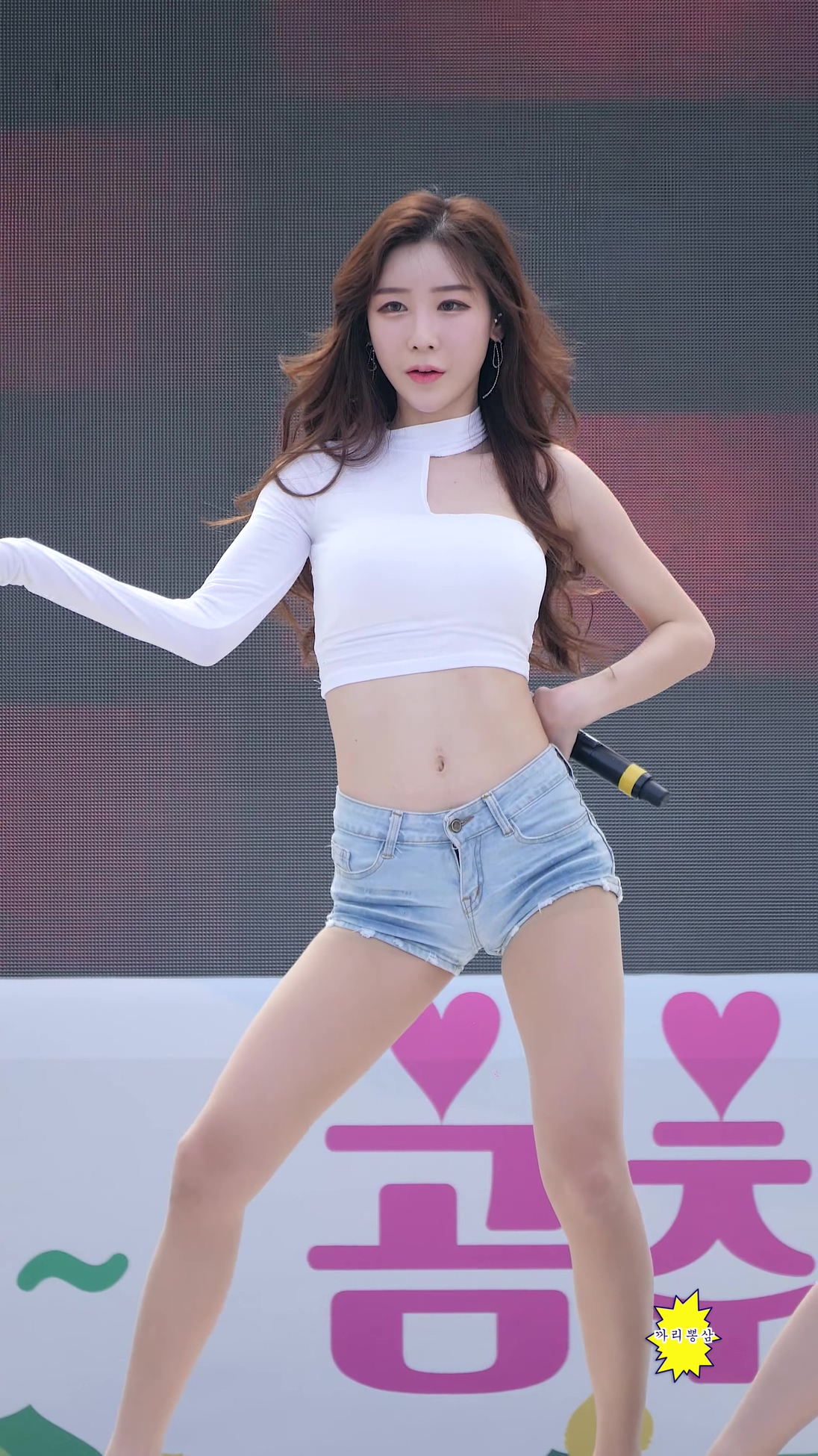 Ůţɣ-FANCAM<strong><font color='red'>[4P]</font></strong>[.3749][190504][B.GLAM][Lua][4K][HandClap]Ůŷ(5)