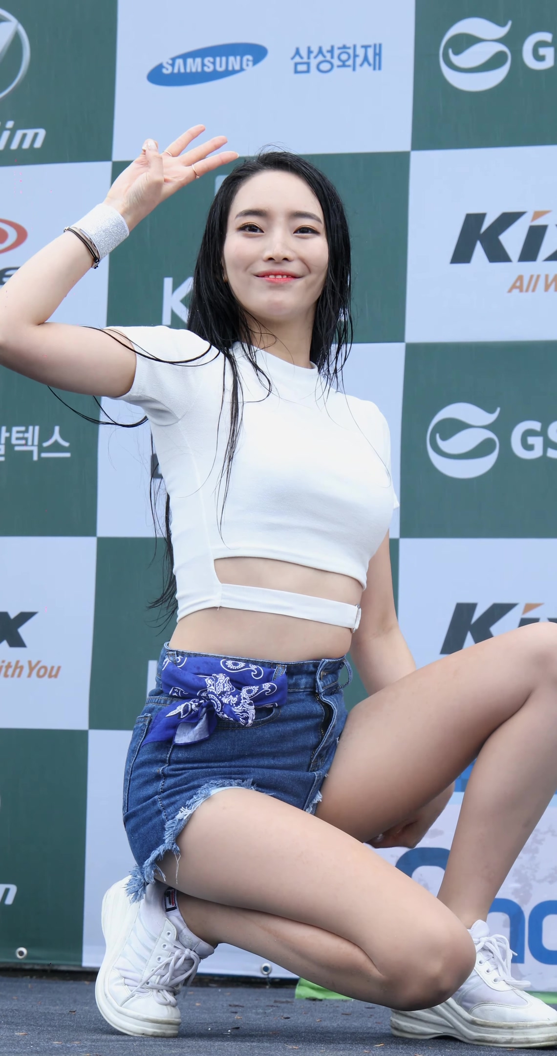 Ůţɣ-FANCAM<strong><font color='red'>[6P]</font></strong>[.3798][190525][NeonPunch][ԭ4K][La Vie en Rose+I'm So...Ůŷ(2)