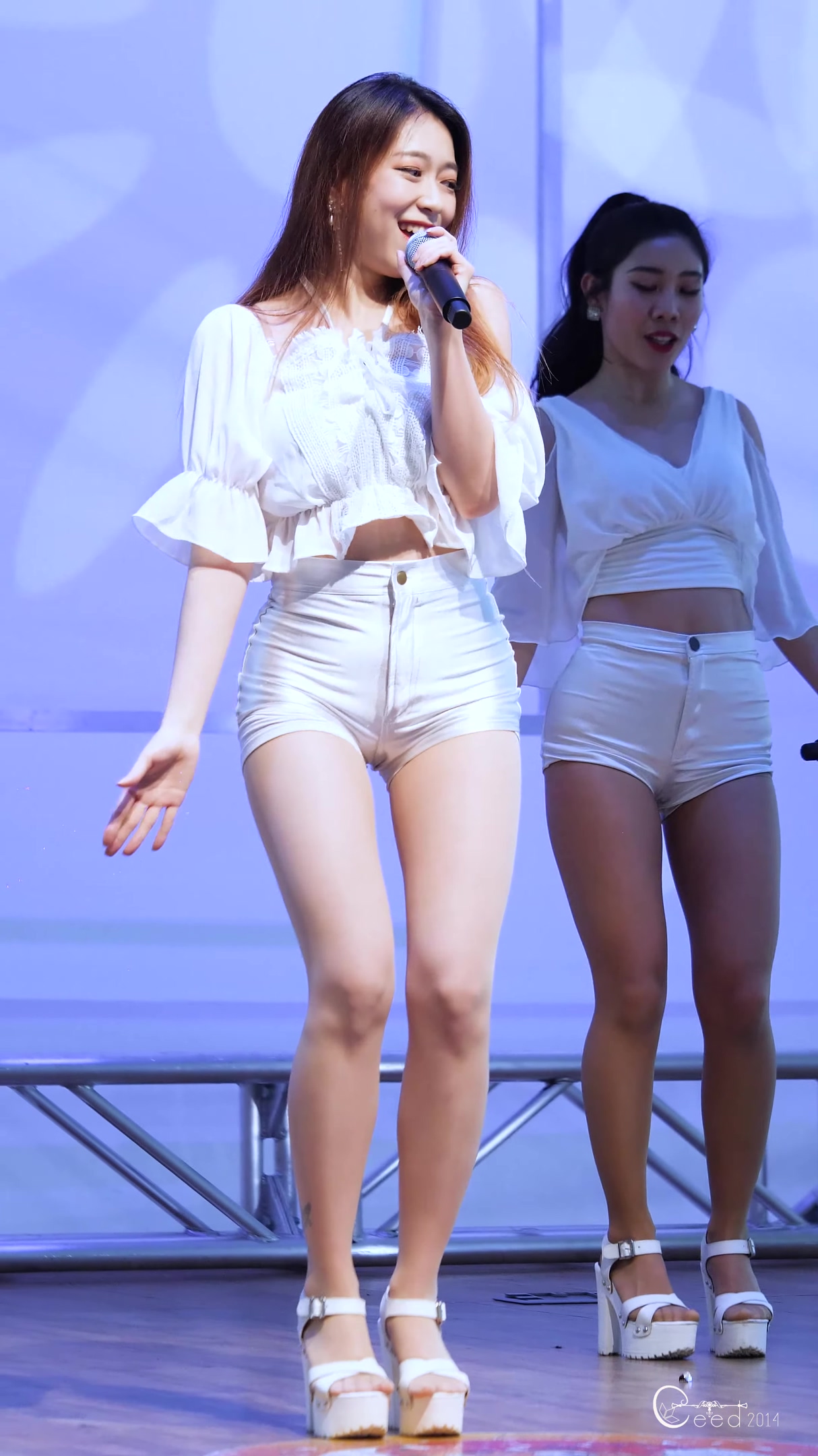 女团（旧）-饭拍秀FANCAM<strong><font color='red'>[3P]</font></strong>[190421][XOX][蓝光4K][饭拍秀.3838]韩国女团饭拍(2)