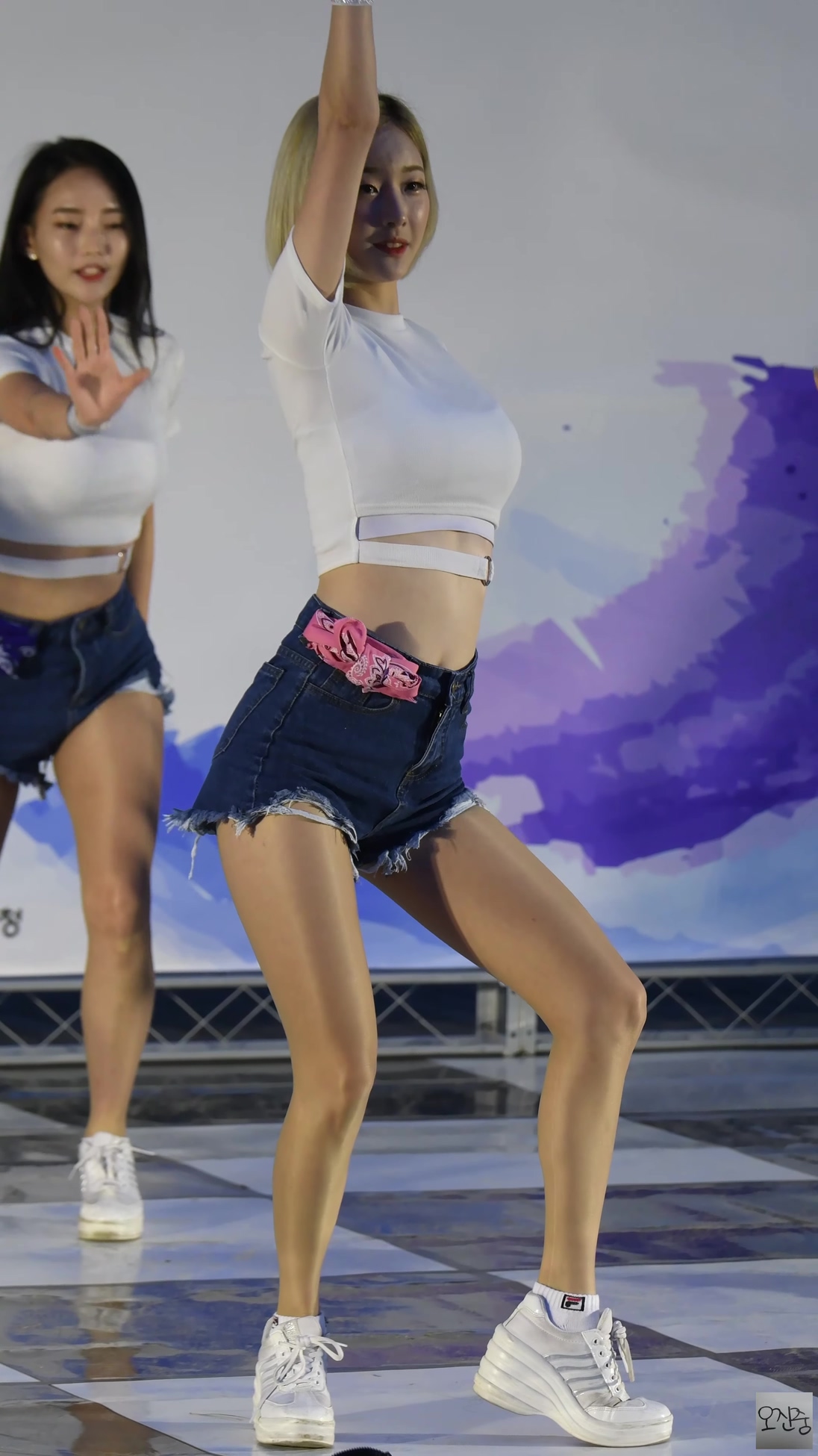Ůţɣ-FANCAM<strong><font color='red'>[4P]</font></strong>[.3982][190518][ɽ-][4K]Ůŷ(2)