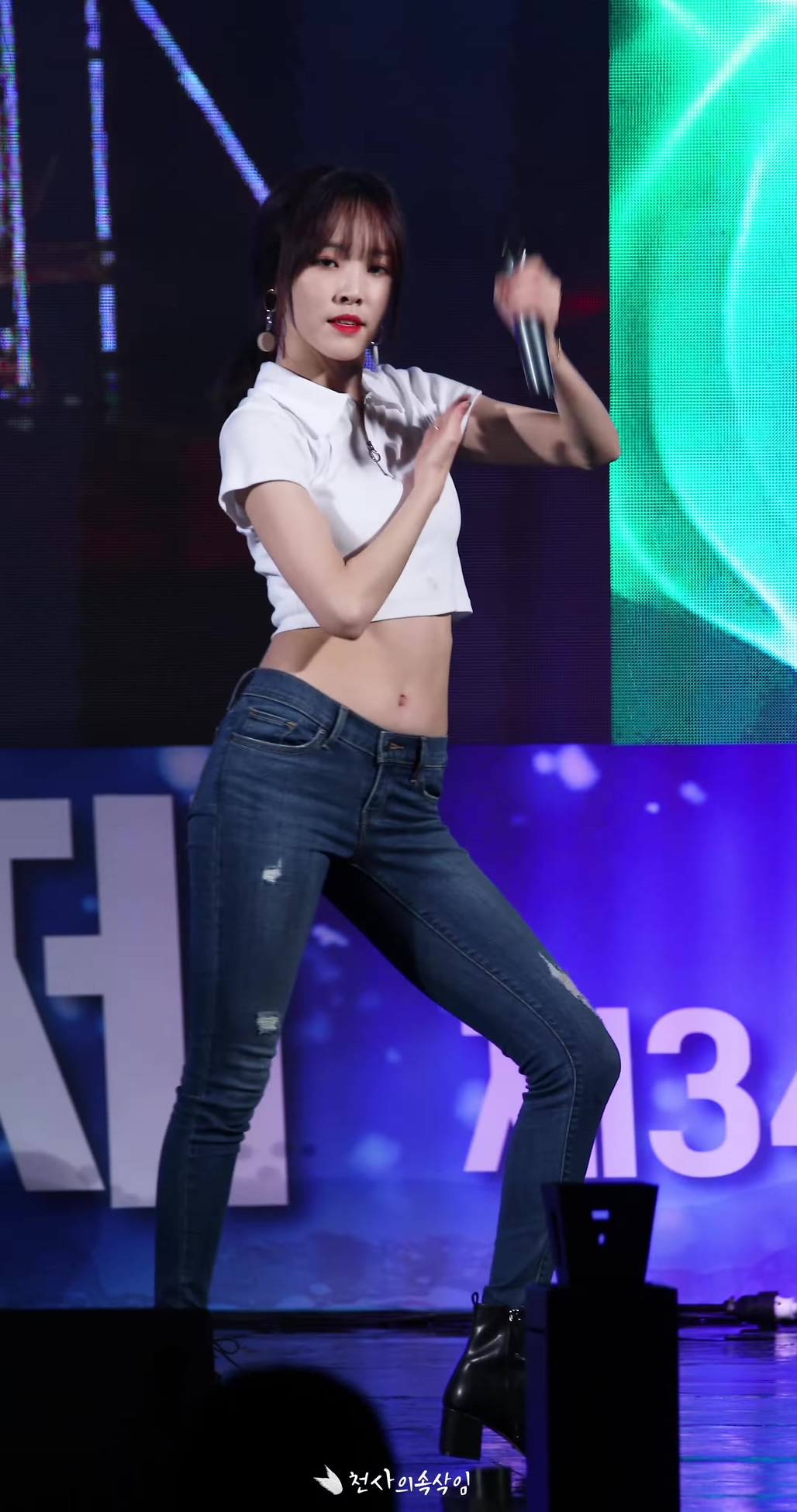 Ůţɣ-FANCAM<strong><font color='red'>[3P]</font></strong>[.4021][190601][GFRIEND][½ţYuju][4K][Rough]Ůŷ(2)