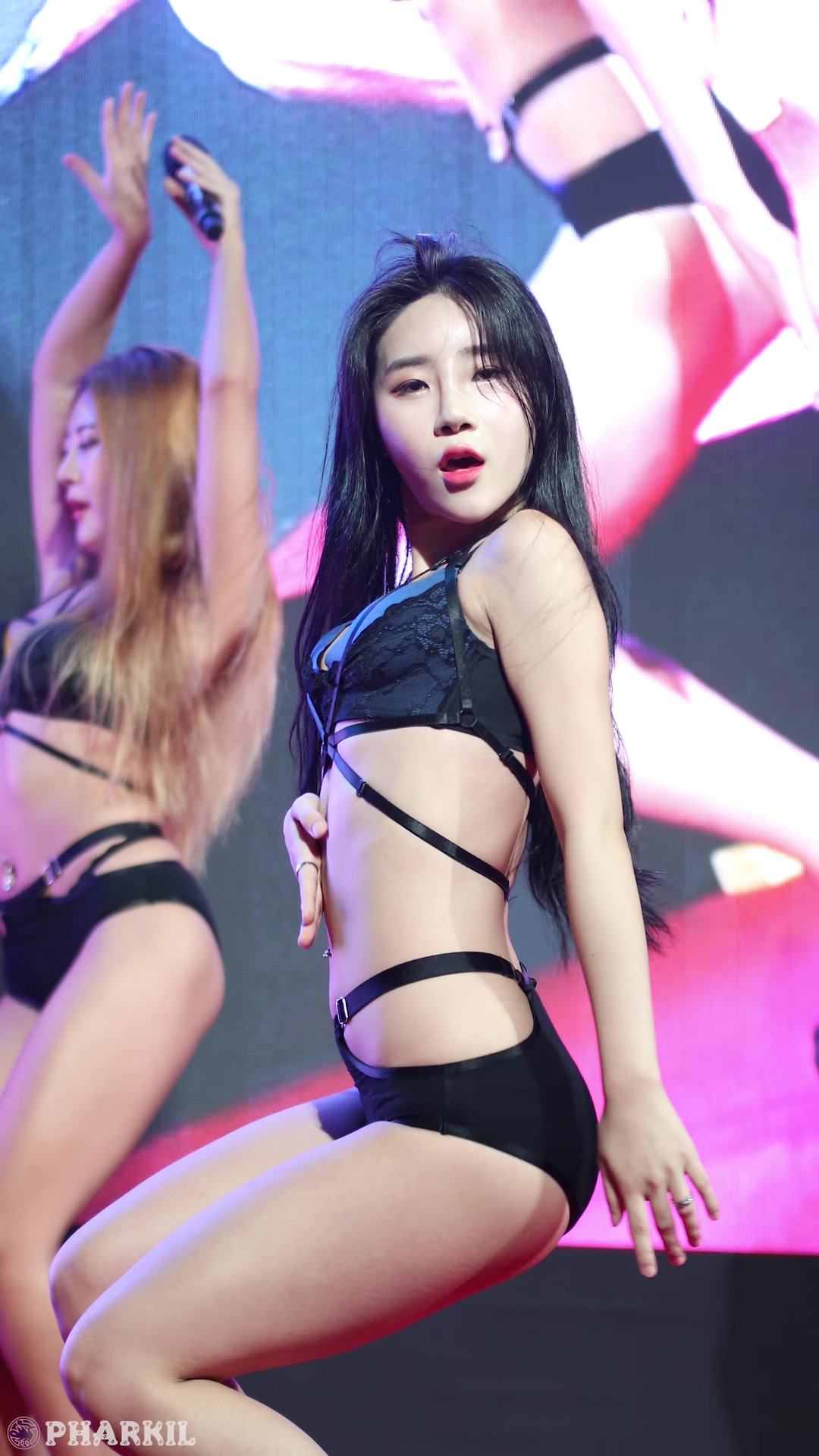 Ůţɣ-FANCAM<strong><font color='red'>[6P]</font></strong>[.4025-29][190601][Black Bunny][4K]Ůŷ(3)