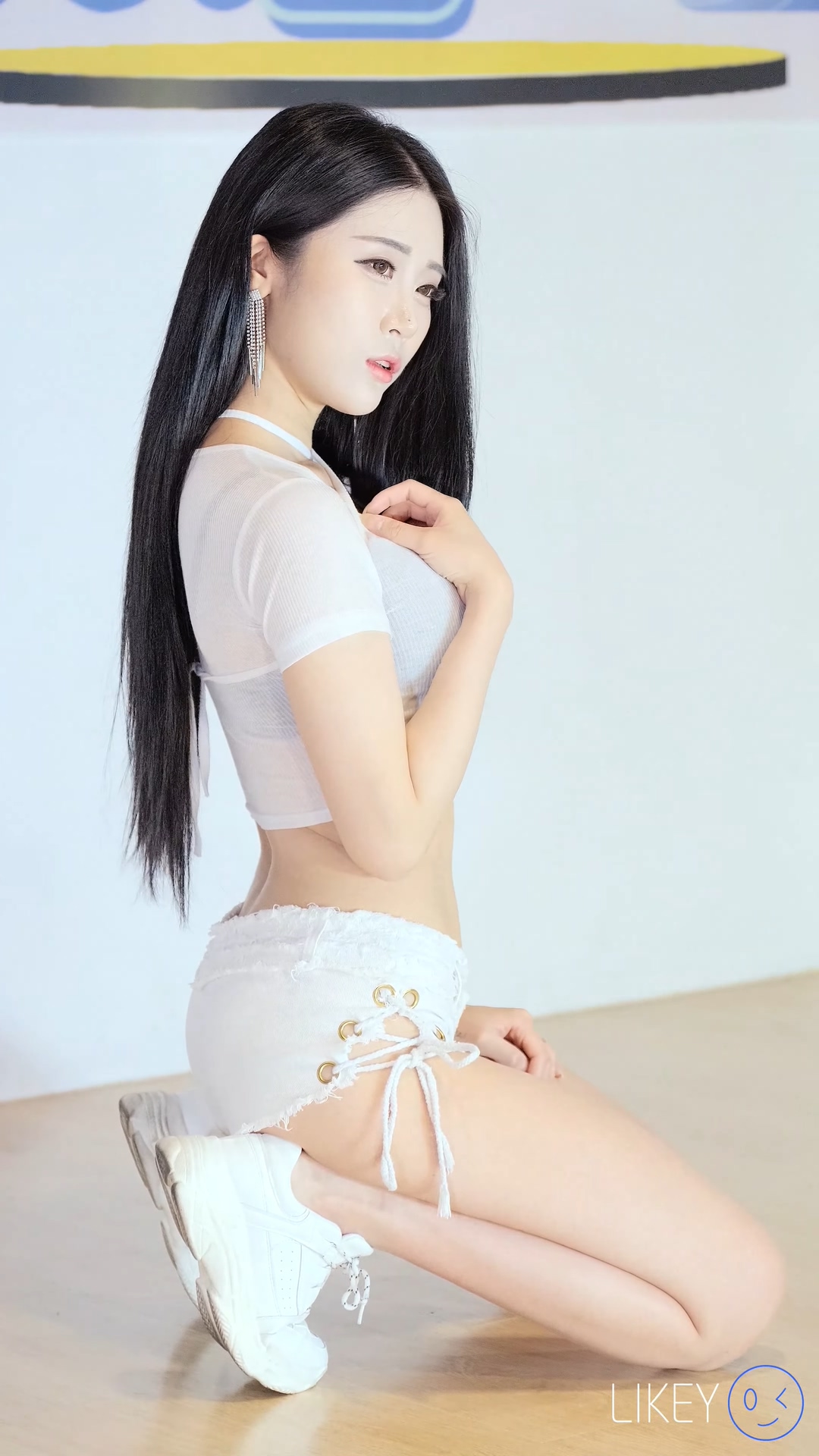 Ůţɣ-FANCAM<strong><font color='red'>[7P]</font></strong>[.4085-87][190530][LIKEYƷ][Girl Crush][BoMi][4K]Ůŷ(3)