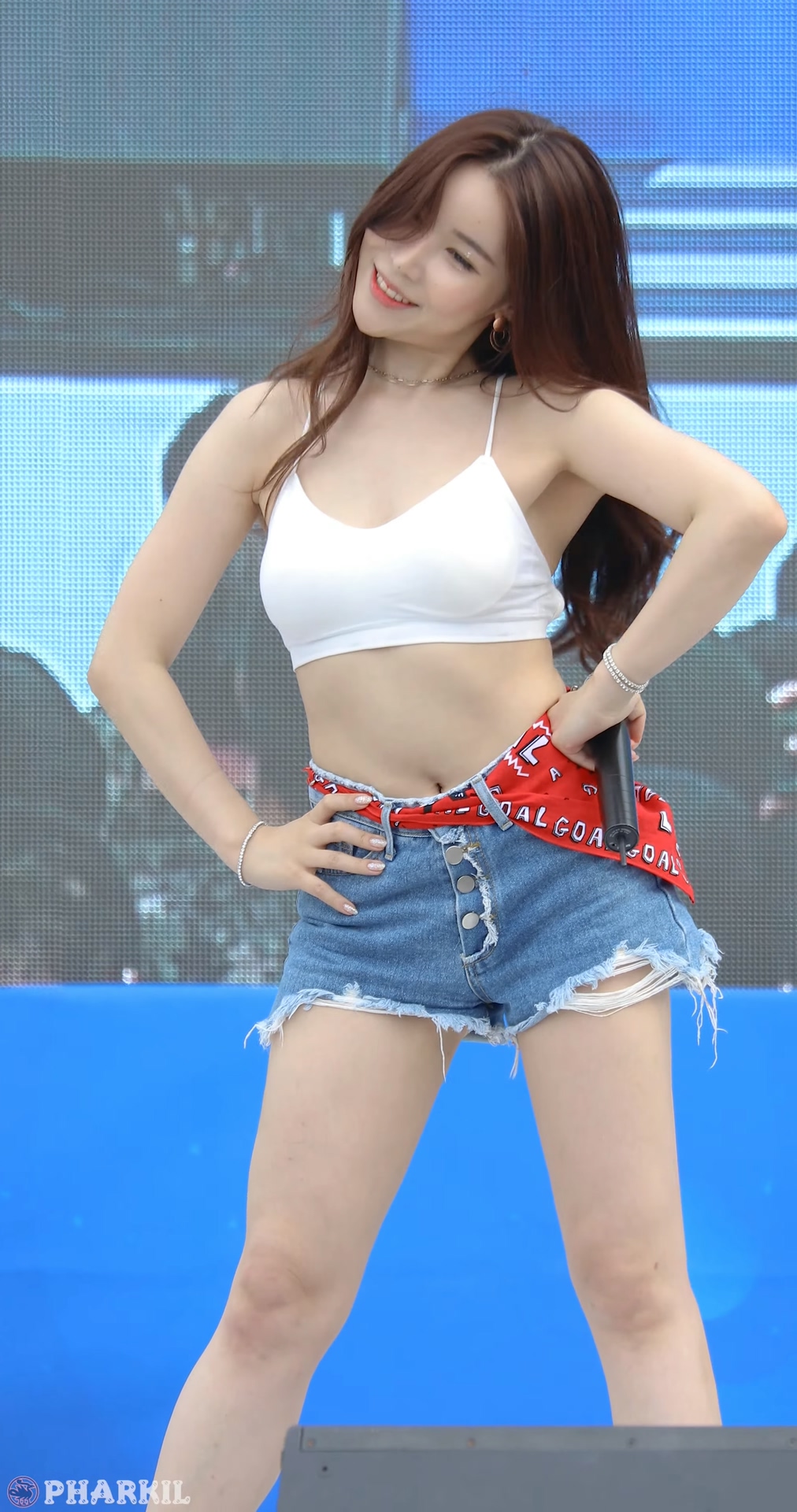 Ůţɣ-FANCAM<strong><font color='red'>[4P]</font></strong>[.4146-47][190601][·][Talk Dirty + New Thang][4K]Ůŷ(4)