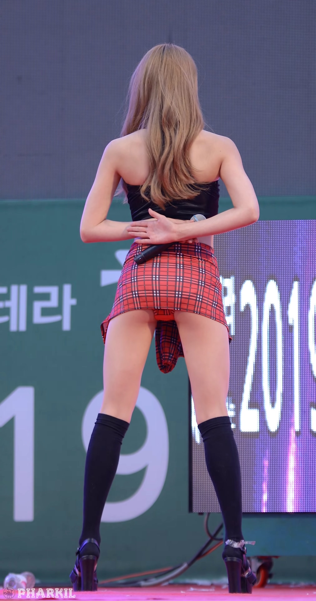Ůţɣ-FANCAM<strong><font color='red'>[3P]</font></strong>[.4179][190605][Black Bunny][4K][Kill This Love +YES or ...Ůŷ(2)