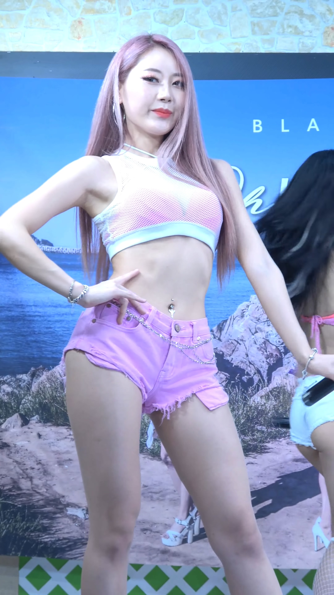 Ůţɣ-FANCAM<strong><font color='red'>[4P]</font></strong>[.4365][190615][BLACK BUNNY][ԭ4K][K-POP Cover Song]Ůŷ(4)