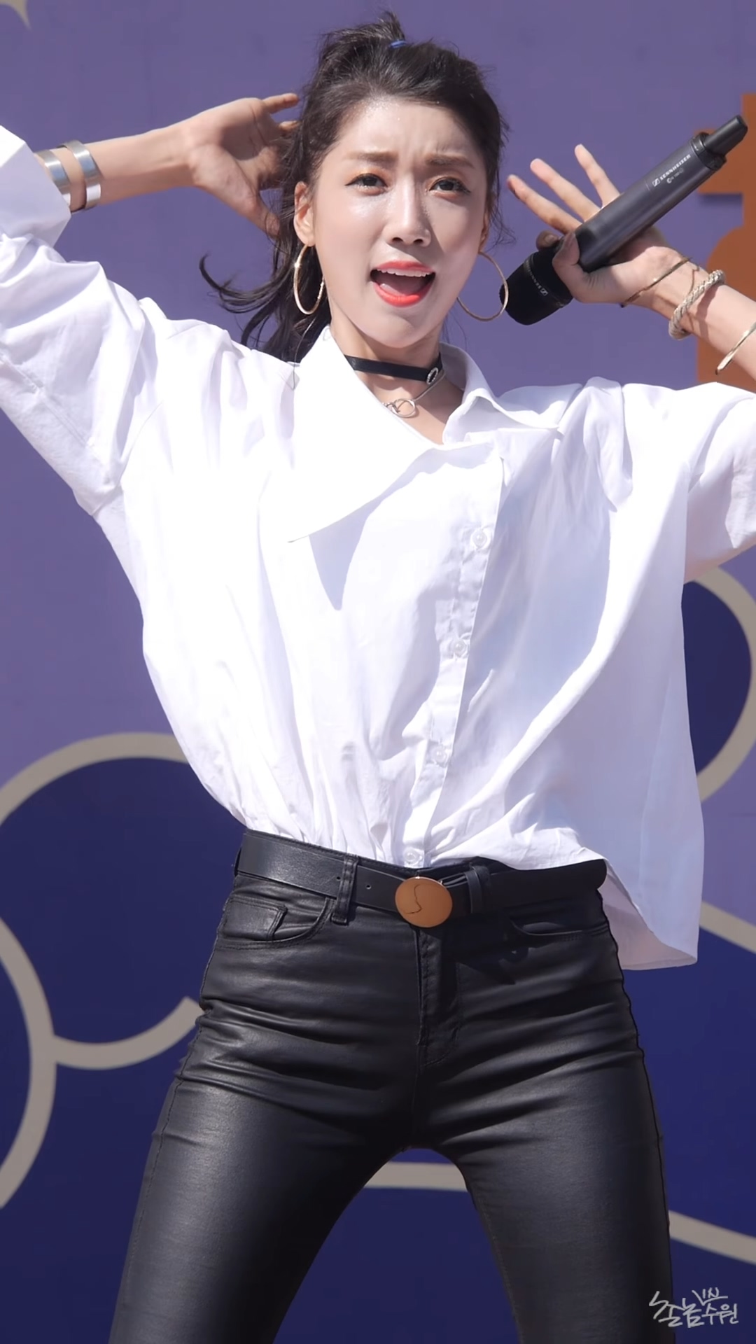 Ůţɣ-FANCAM<strong><font color='red'>[6P]</font></strong>[.4485-87][190622][Sol-T][1080P]Ůŷ(2)