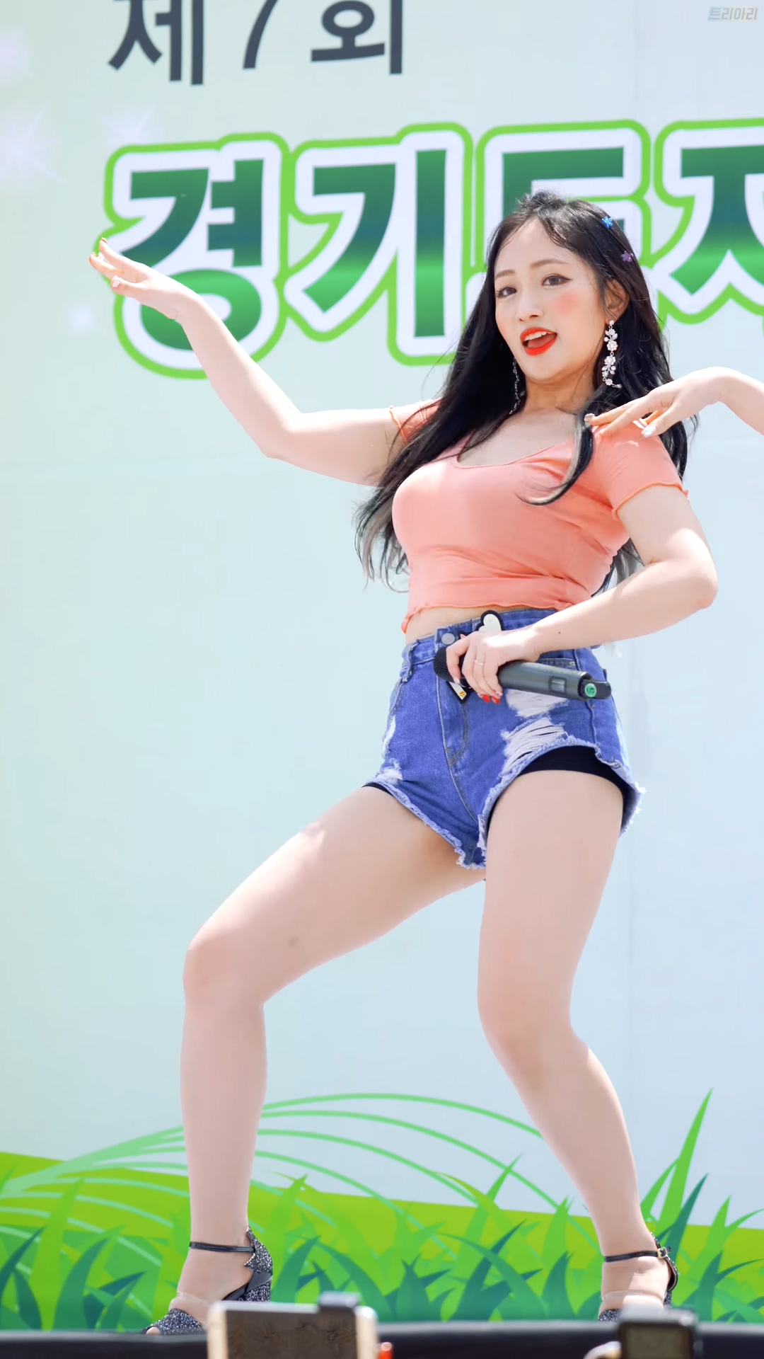 Ůţɣ-FANCAM<strong><font color='red'>[5P]</font></strong>[.4515][190626][daydream][4K][Red Flavor]Ůŷ(6)