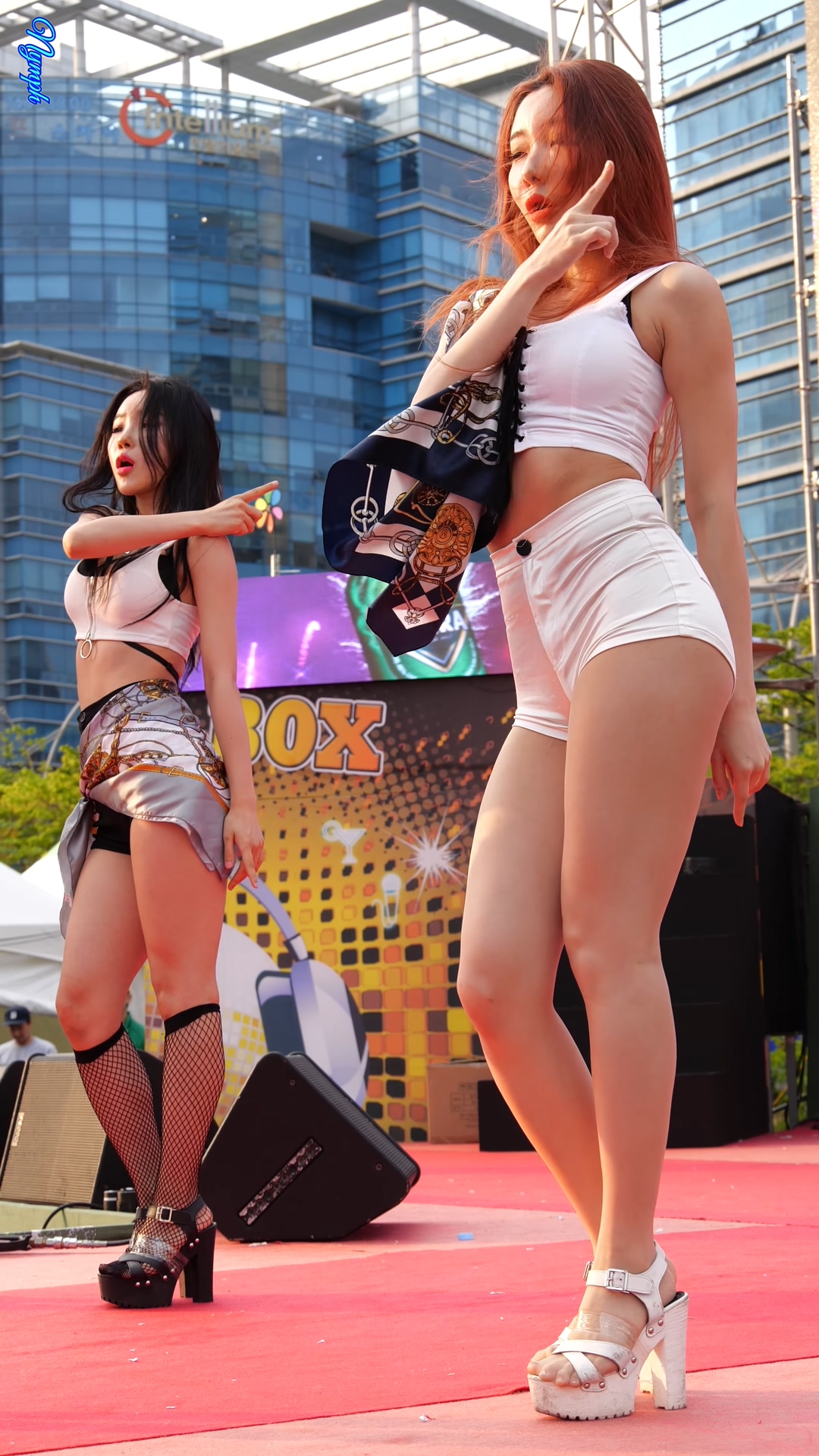 Ůţɣ-FANCAM<strong><font color='red'>[4P]</font></strong>[.4517][190626][Black Bunny][4K][Dance Performance]Ůŷ(4)