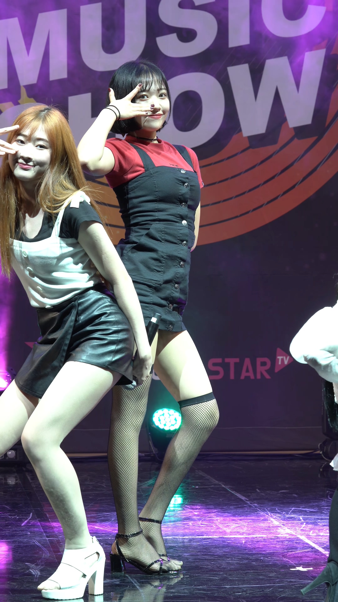 Ůţɣ-FANCAM<strong><font color='red'>[5P]</font></strong>[.4537][190628][Vitamin Angel][Rubi][ԭ4K]Ůŷ(2)