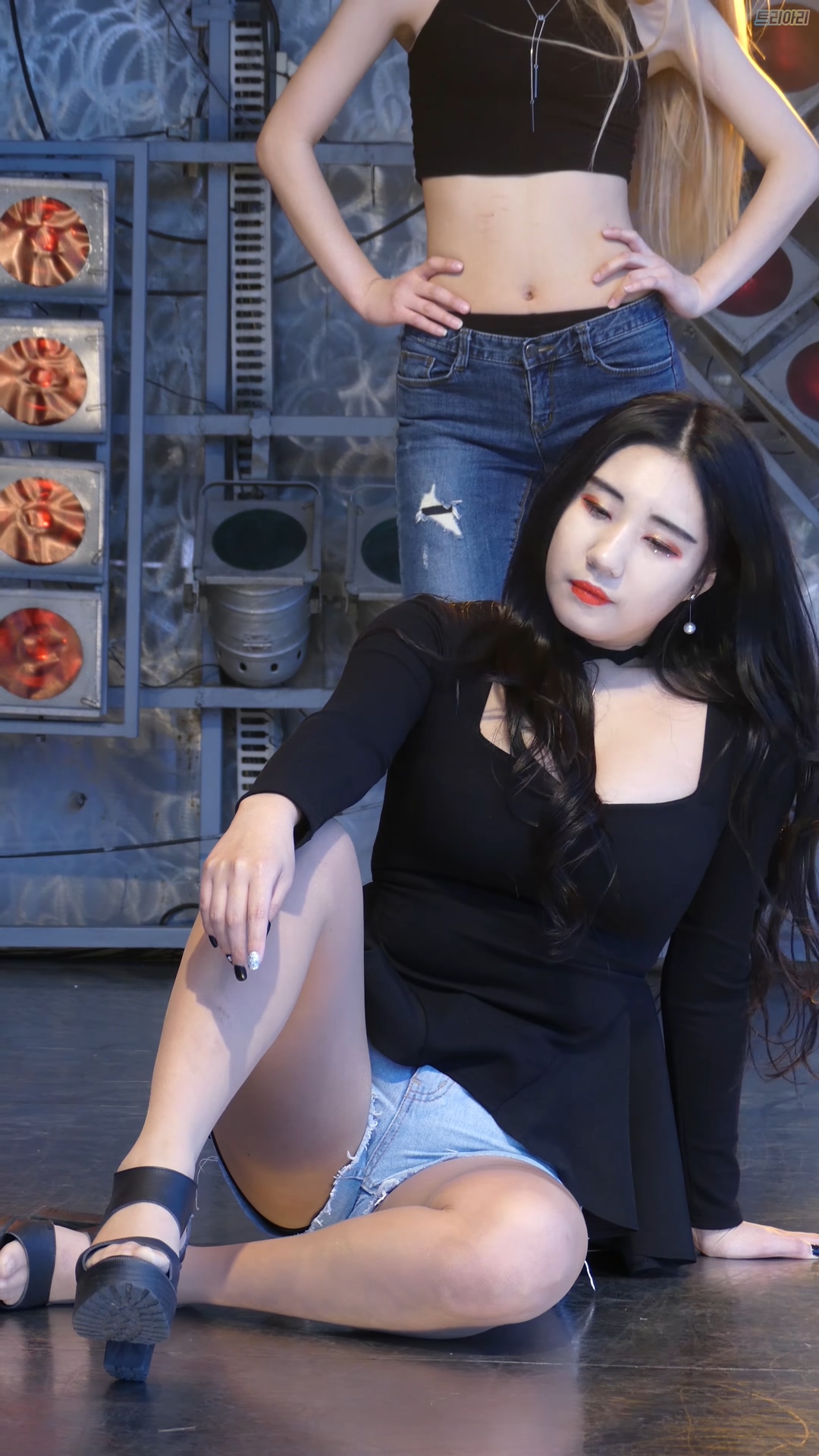 女团（旧）-饭拍秀FANCAM<strong><font color='red'>[3P]</font></strong>[饭拍秀.4558][190630][Remember][4K]韩国女团饭拍(2)