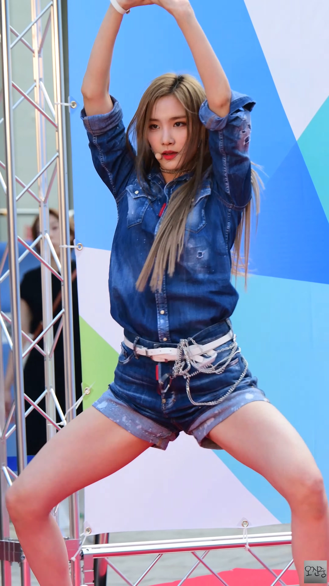 Ůţɣ-FANCAM<strong><font color='red'>[6P]</font></strong>[.4789][190709][BVNDIT][4K][Hocus Pocus]Ůŷ(2)