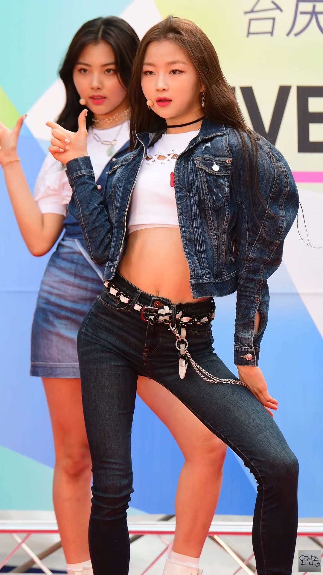 Ůţɣ-FANCAM<strong><font color='red'>[6P]</font></strong>[.4790][190709][BVNDIT][4K][Be Ambitious]Ůŷ(2)