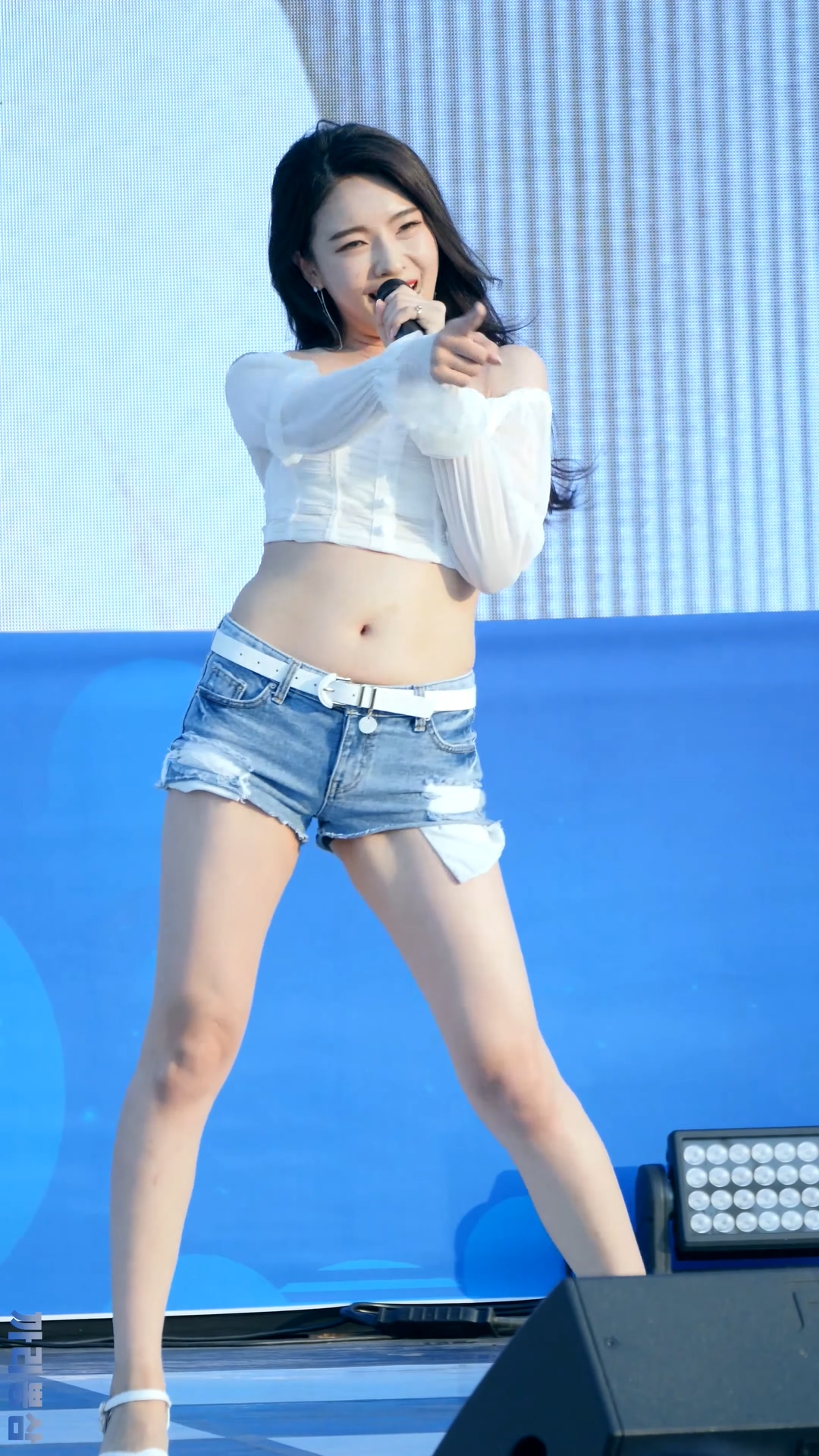 Ůţɣ-FANCAM<strong><font color='red'>[8P]</font></strong>[.4726][190710][B.GLAM][4K]Ůŷ(8)