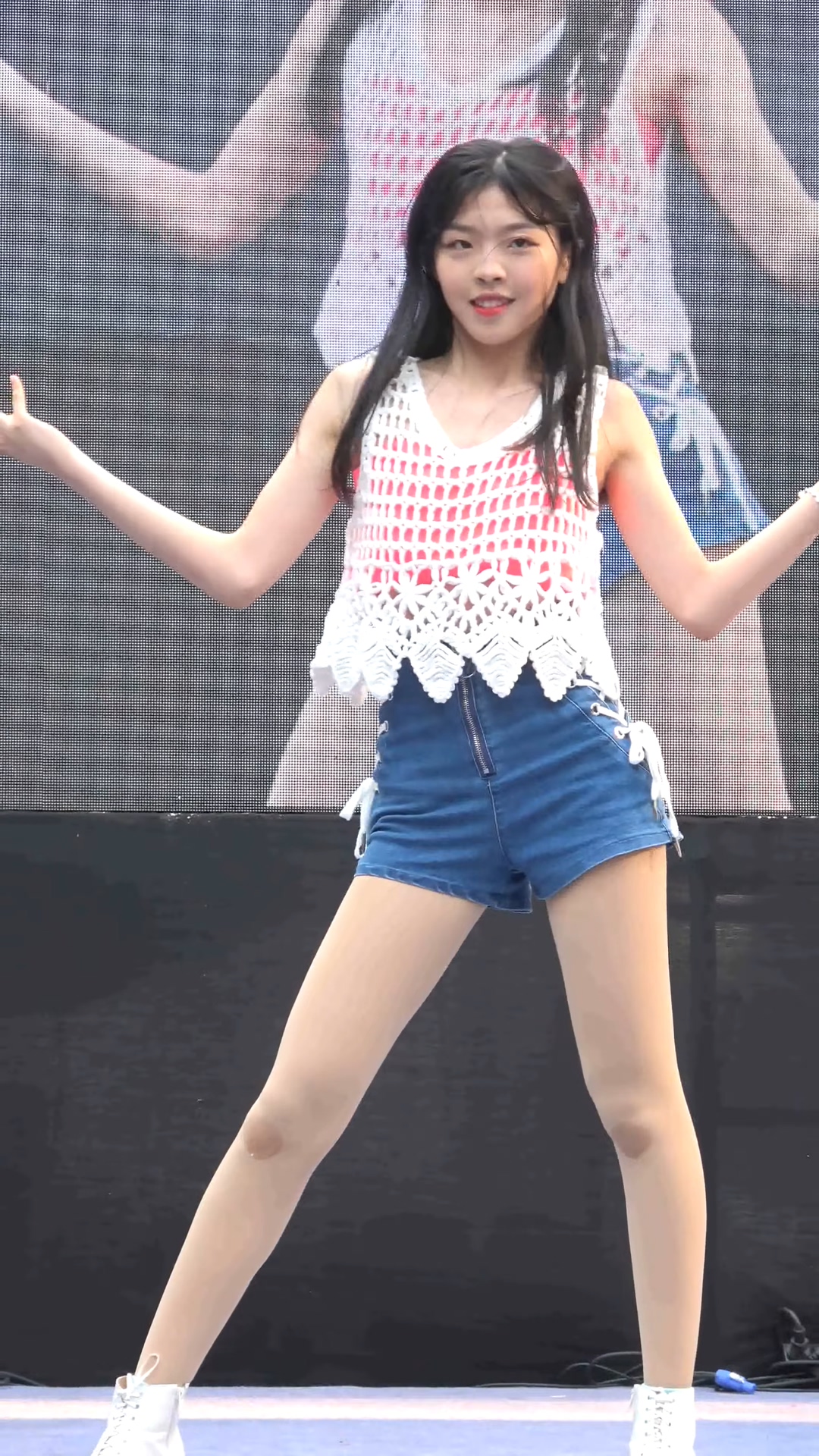 Ӱʦ-FANCAM<strong><font color='red'>[3P]</font></strong>[Ʒ][.5328.29][190808][ԭ4K][Dancer Dance Cover]Ůŷ(2)