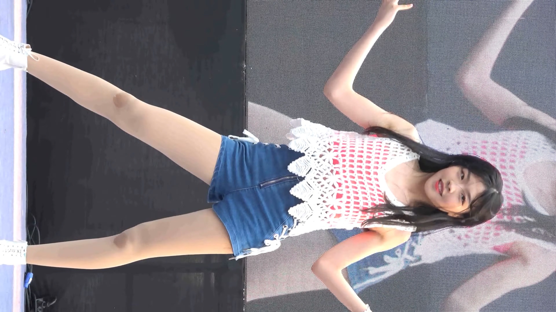 Ӱʦ-FANCAM<strong><font color='red'>[3P]</font></strong>[Ʒ][.5328.29][190808][ԭ4K][Dancer Dance Cover]Ůŷ(4)