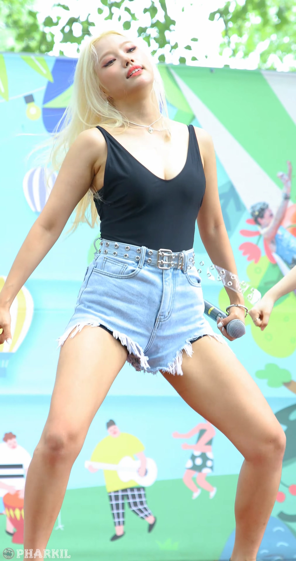 Ůţɣ-FANCAM<strong><font color='red'>[7P]</font></strong>[.5331.36][PharkilƷ][190809][4K][MiSO][ON N ON]Ůŷ(3)