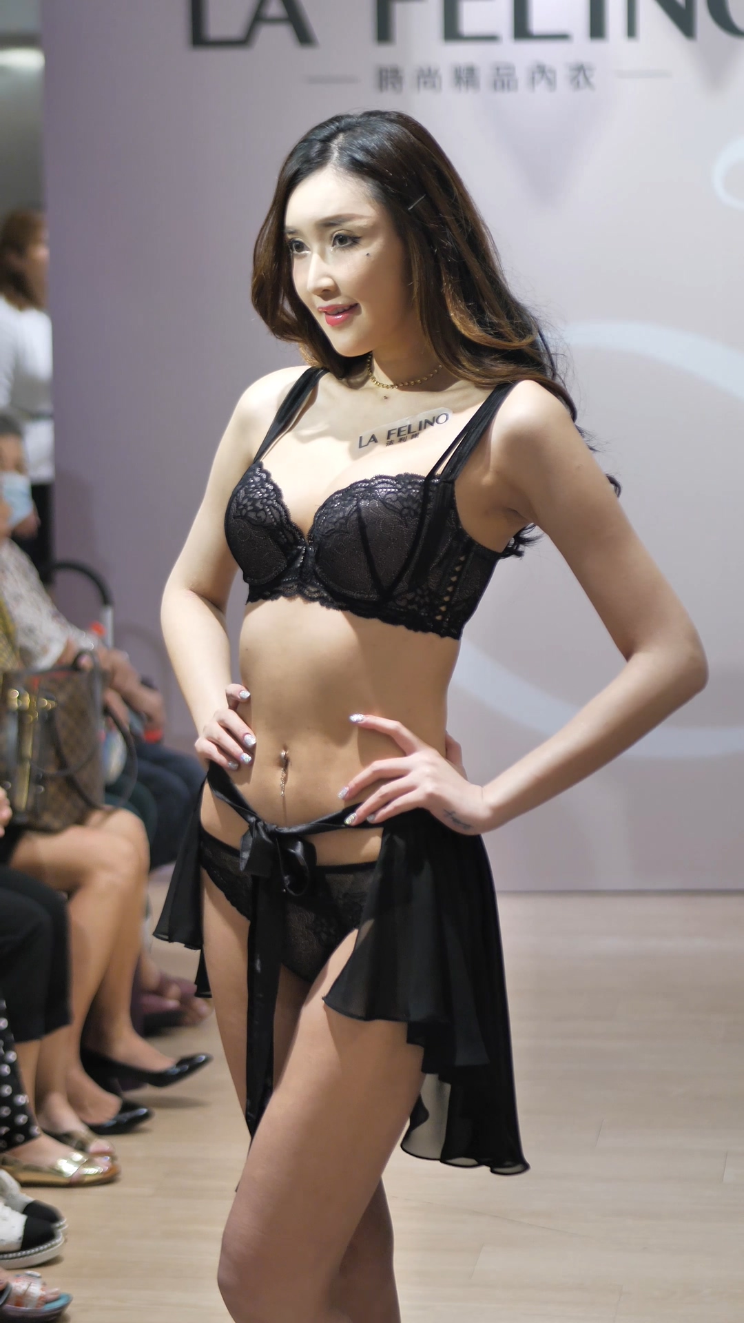 Ӱʦ-FANCAM<strong><font color='red'>[6P]</font></strong>[Ʒ][.5376][190811][ԭ4K][La Felino Show ]Ůŷ(6)