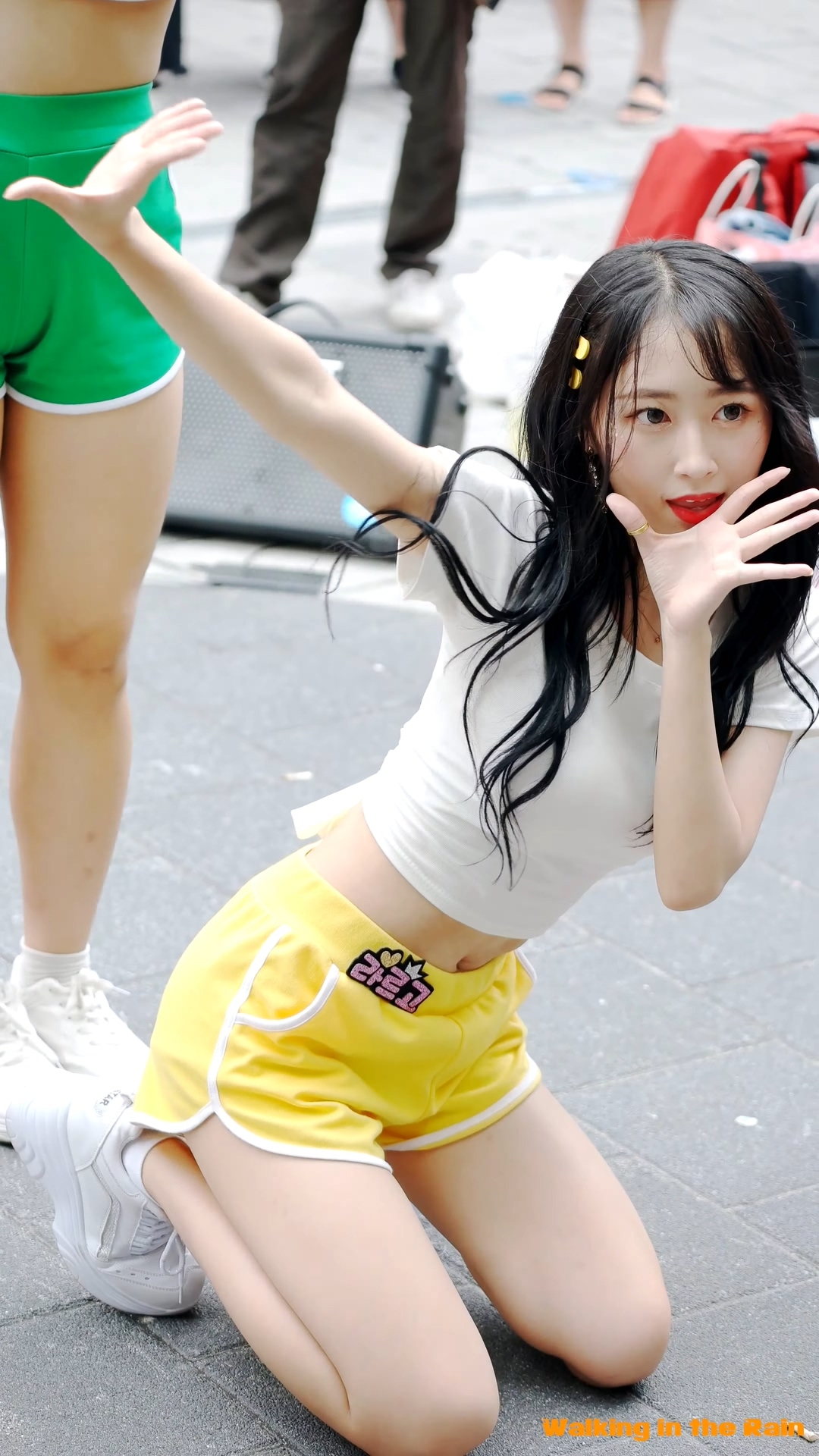 Ůţɣ-FANCAM<strong><font color='red'>[3P]</font></strong>[.5588.92][190908][Largo][4K]岿ϼŮŷ(3)