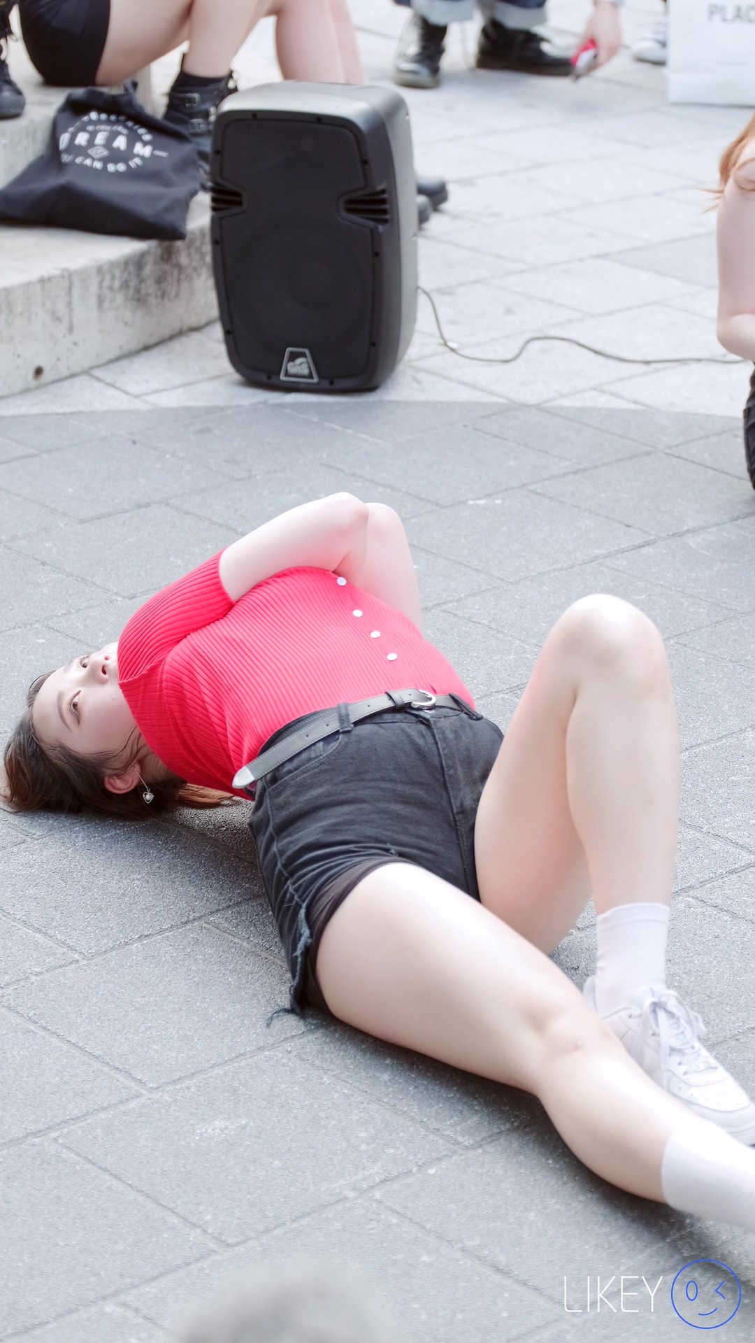 Ůţɣ-FANCAM<strong><font color='red'>[3P]</font></strong>[LIKEYƷ][.5619.23][190909][Clock Jeongin][4K]5ϼŮŷ(3)