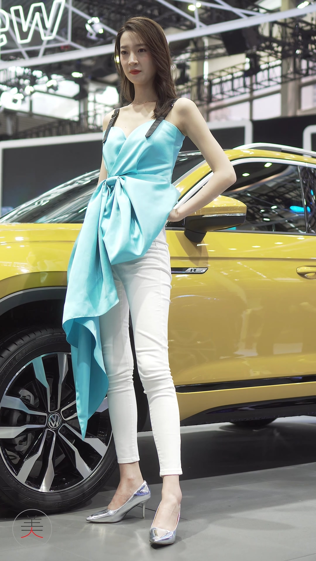 ģأɣ-FANCAM<strong><font color='red'>[4P]</font></strong>[.5835.36][Ʒ][190916][4K][V܇չRacing Model]Ůŷ(1)