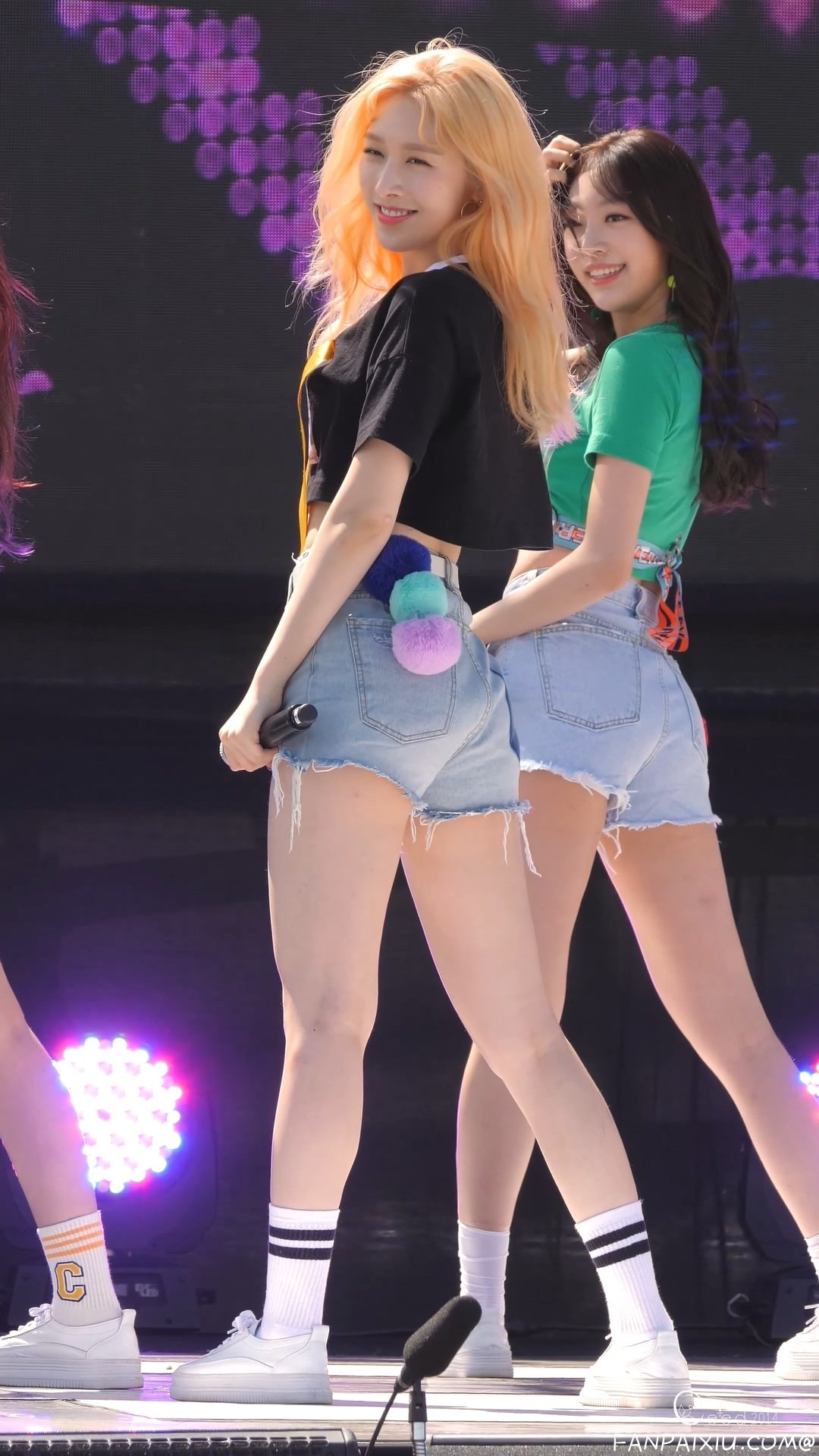 Ůţɣ-FANCAM<strong><font color='red'>[2P]</font></strong>[.5871][190923][4K][SONAMOO][Friday Night]Ůŷ(3)