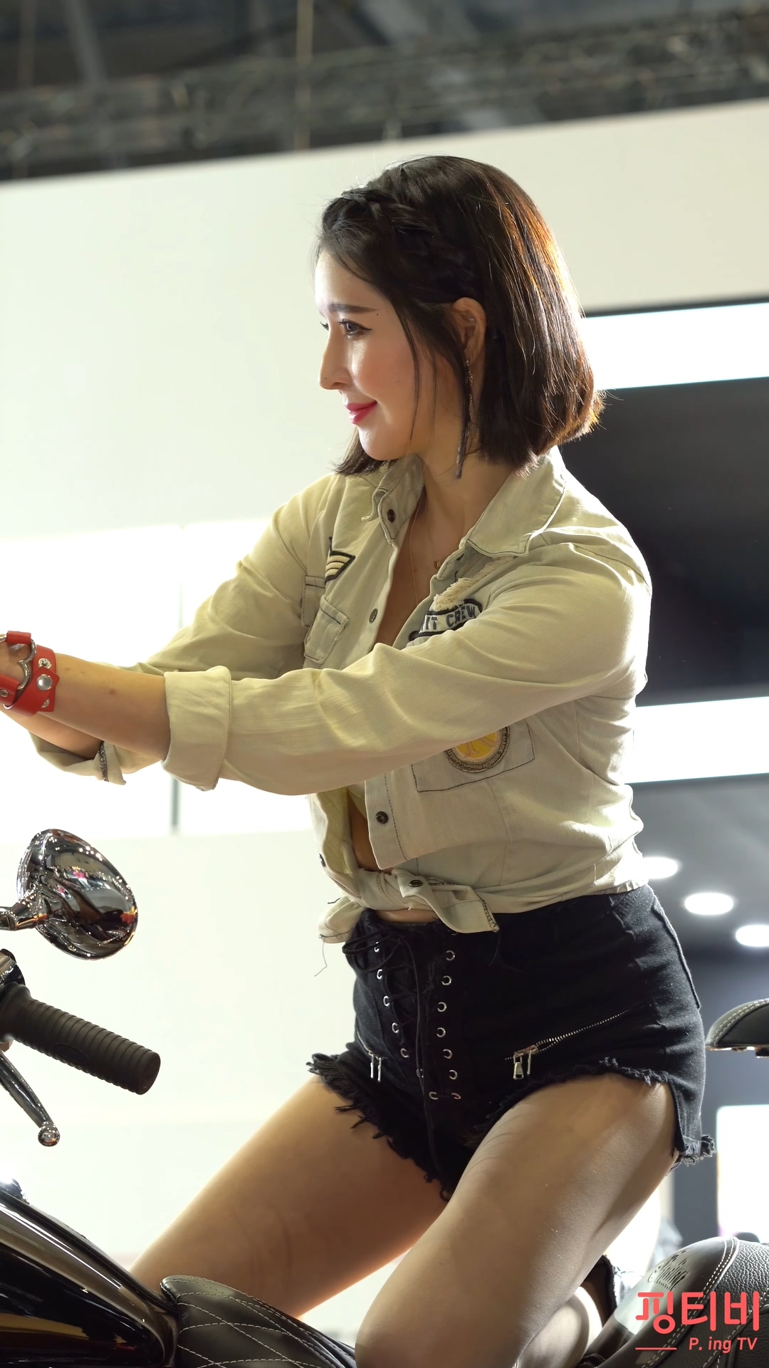 ģأɣ-FANCAM<strong><font color='red'>[3P]</font></strong>[P.ingƷ][.5971][190926][4K][Racing Model Bae Siyeon]Ůŷ(3)
