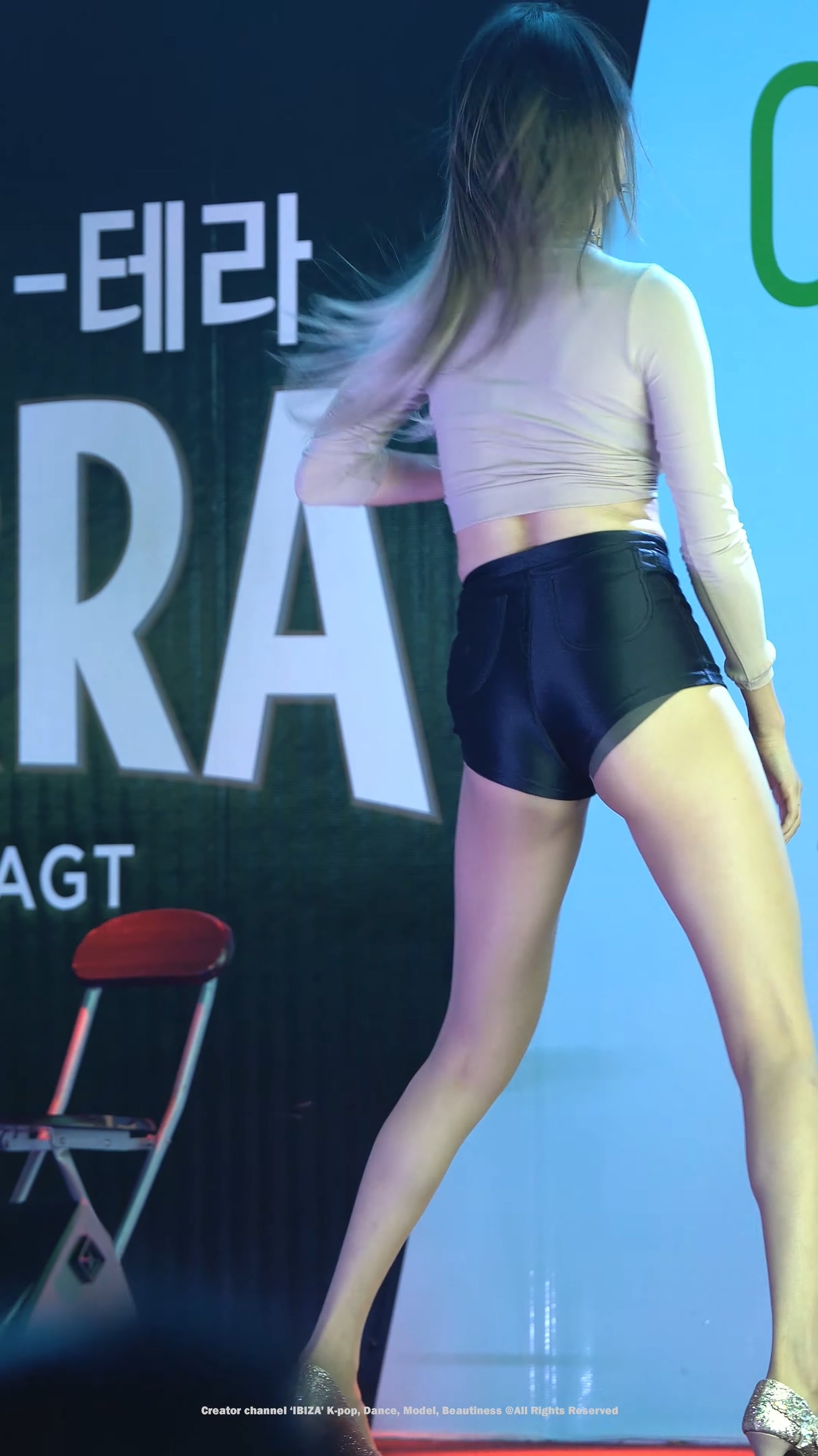 Ůţɣ-FANCAM<strong><font color='red'>[4P]</font></strong>[.5981][IBIZAƷ][190928][4K][Girl Crush][TAERI]Ůŷ(3)