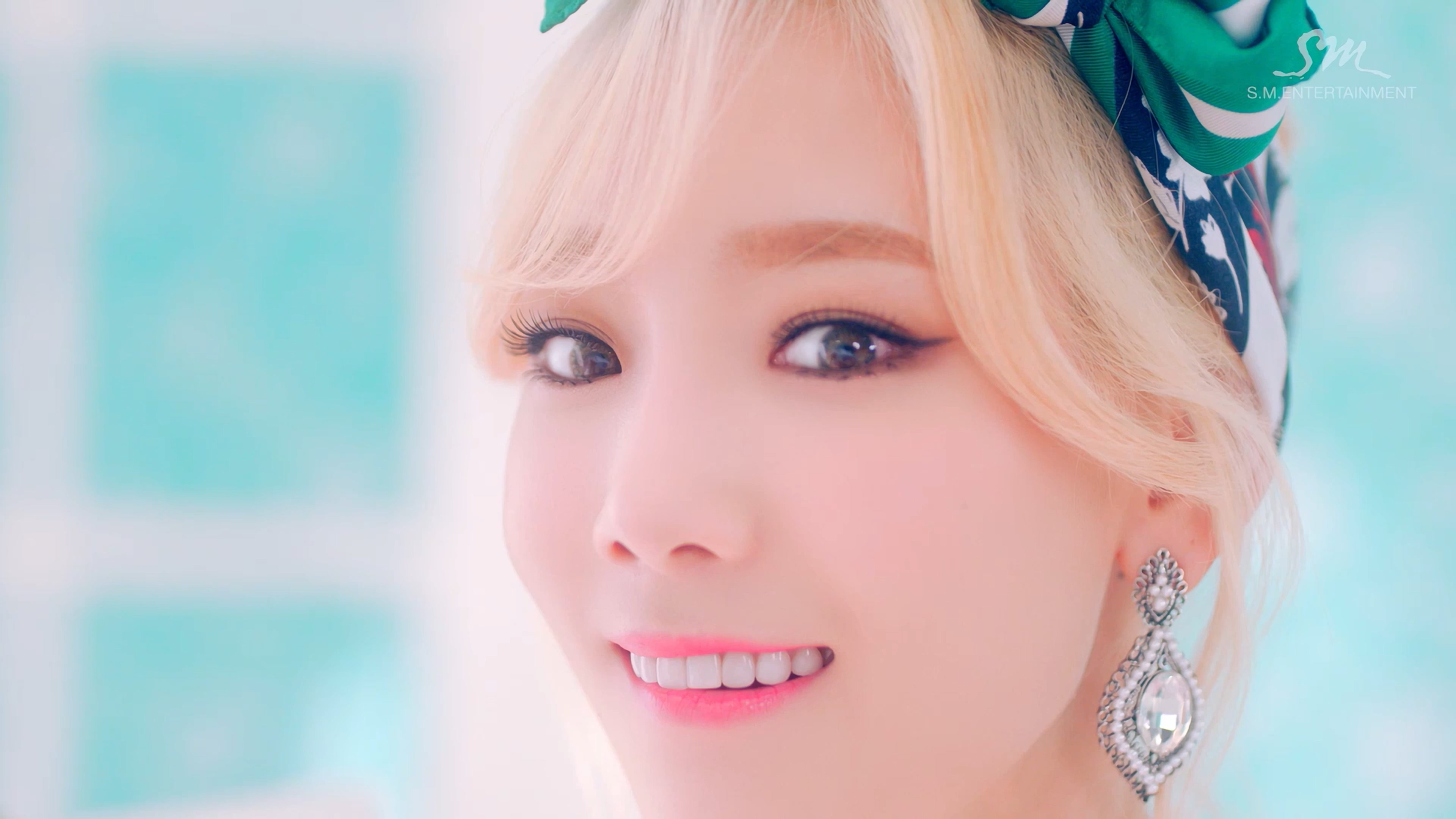 HDMV-FANCAM<strong><font color='red'>[4P]</font></strong>46.Girls Generation.Lion Heart Music Video.4K.987MŮŷ(3)